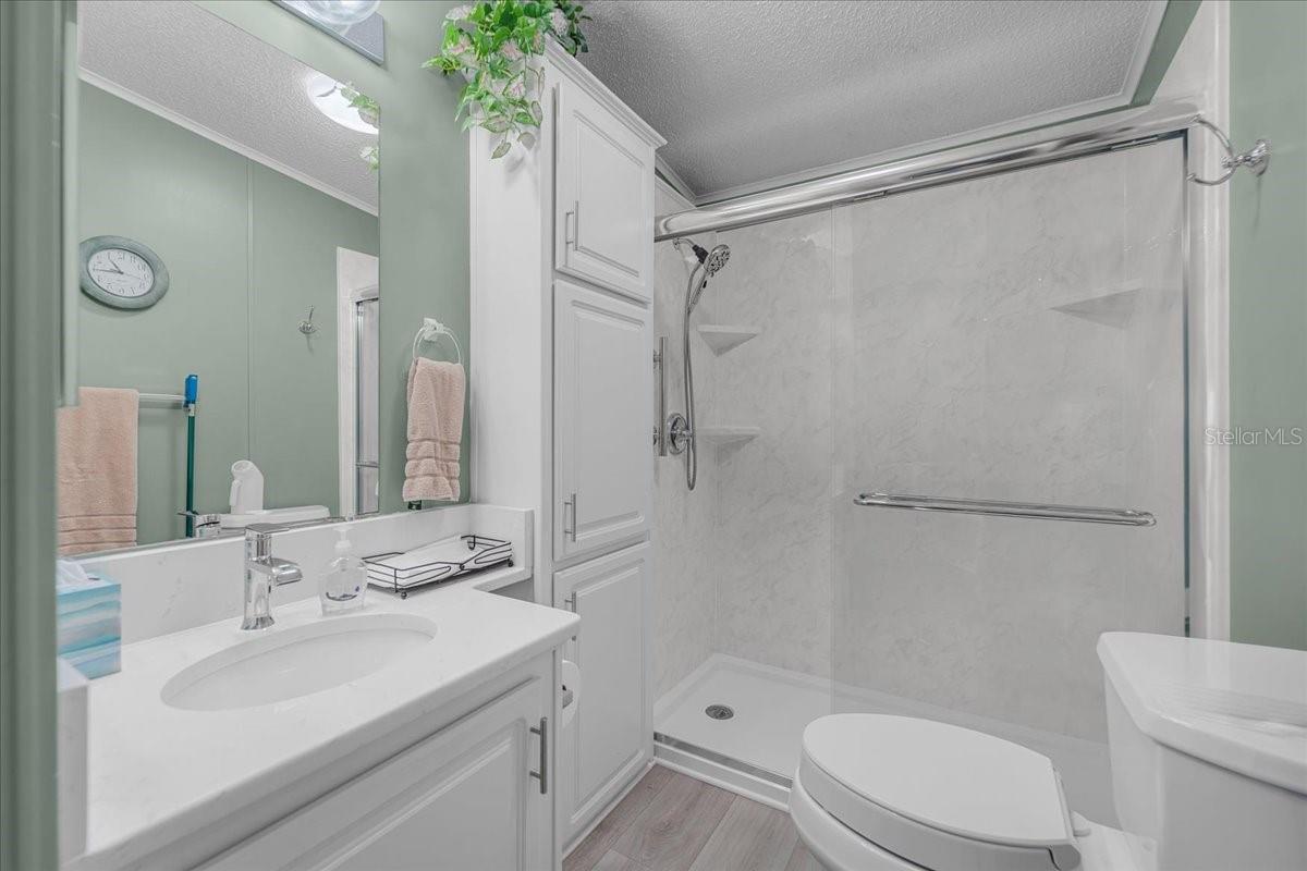 Image 26 of 48 For 27110 Jones Loop Rd  295