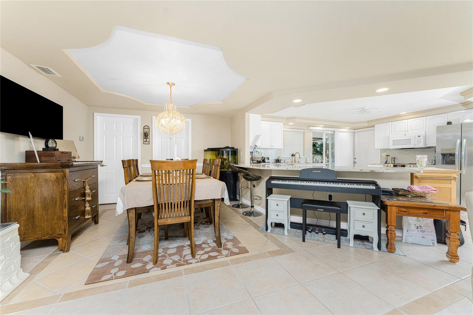 Image 14 of 42 For 257 Reading Street Nw