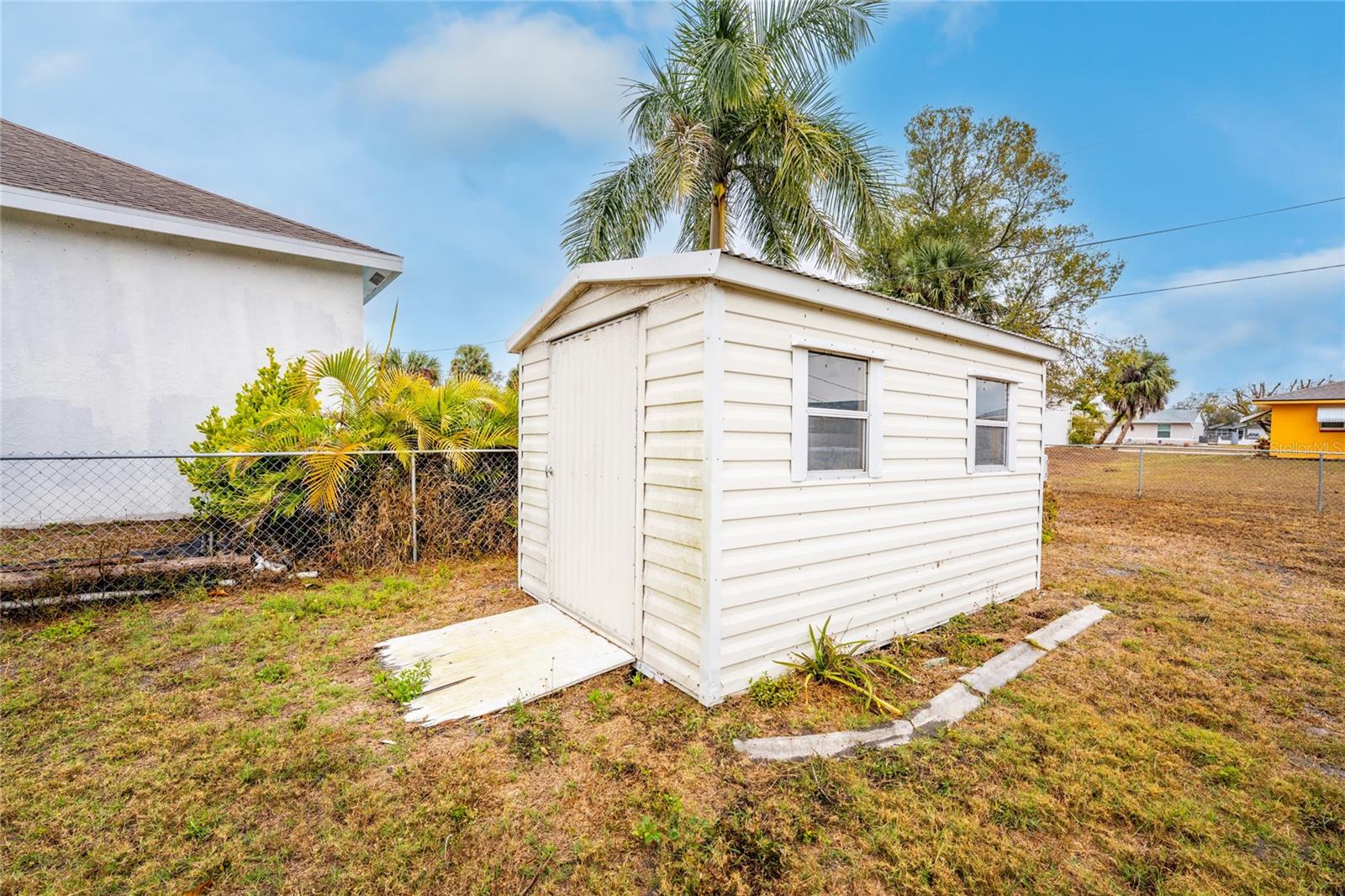 Image 38 of 42 For 257 Reading Street Nw