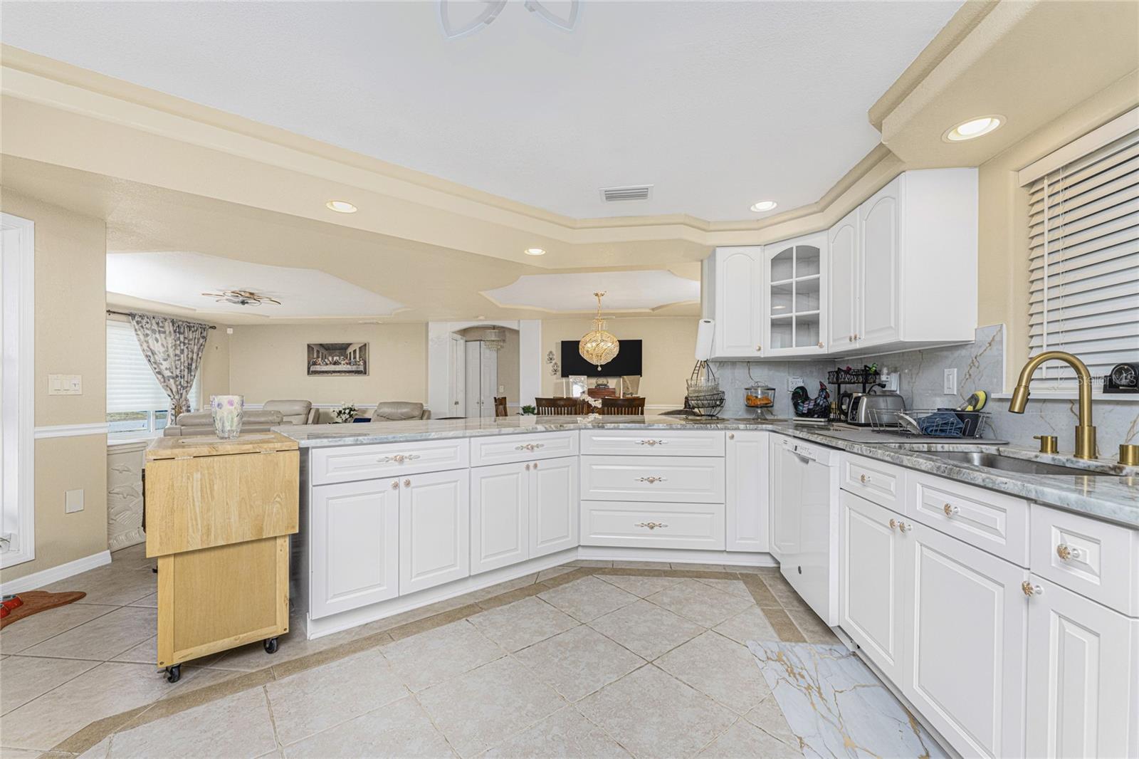 Image 8 of 42 For 257 Reading Street Nw