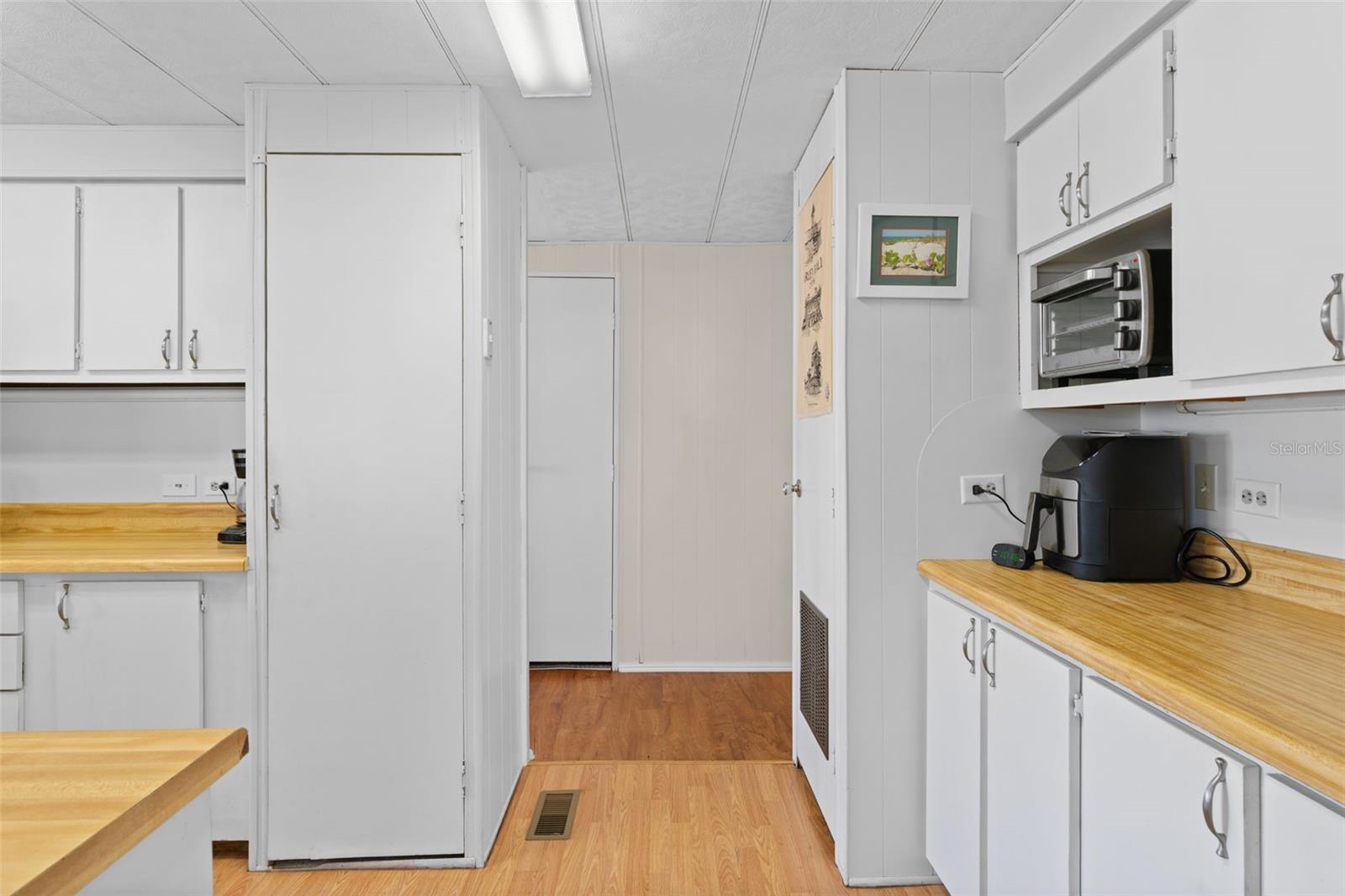 Image 21 of 86 For 6581 Honu Court