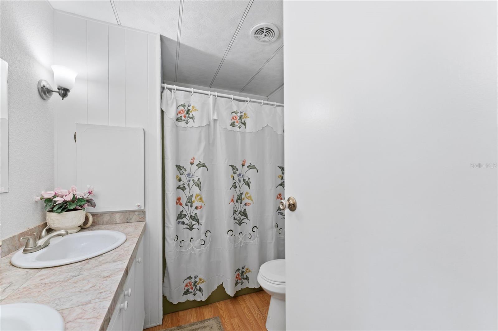 Image 25 of 86 For 6581 Honu Court