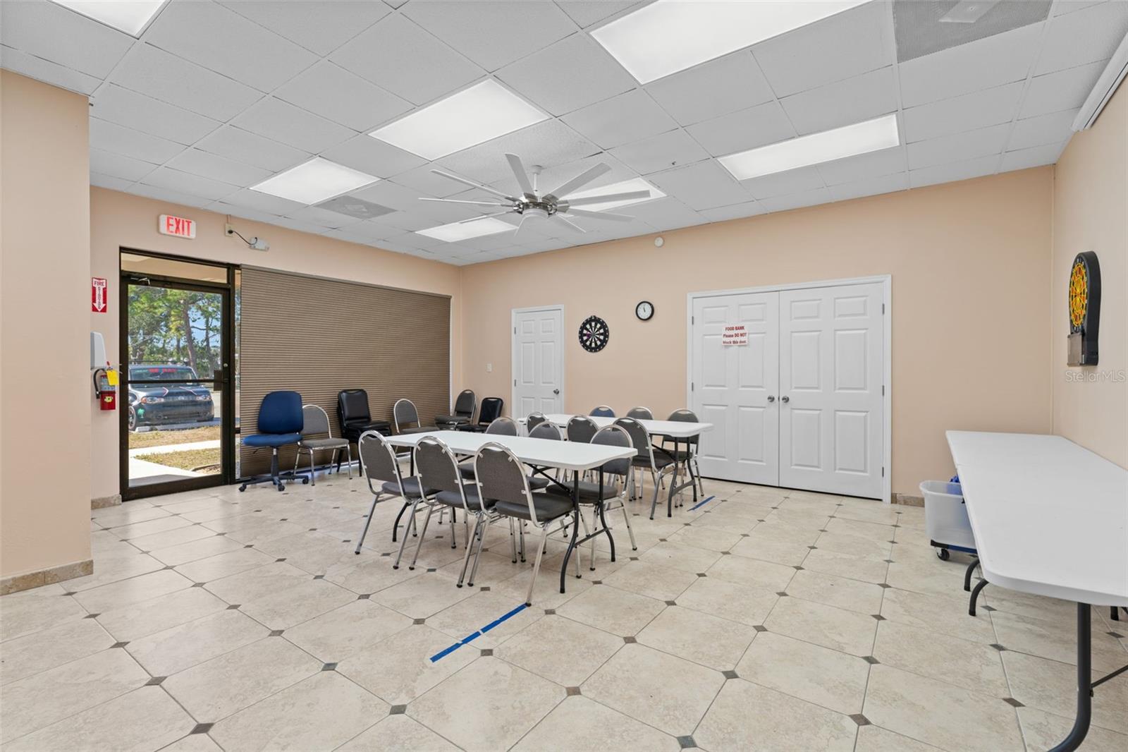 Image 44 of 86 For 6581 Honu Court