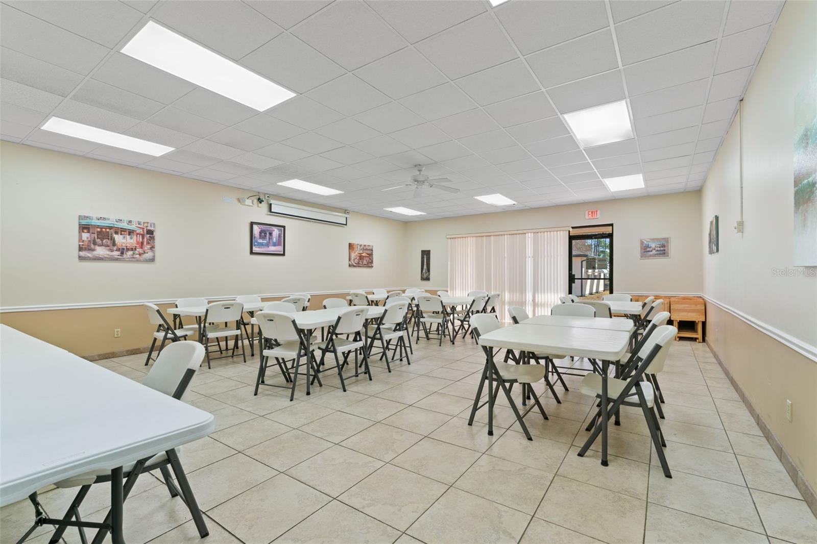 Image 49 of 86 For 6581 Honu Court