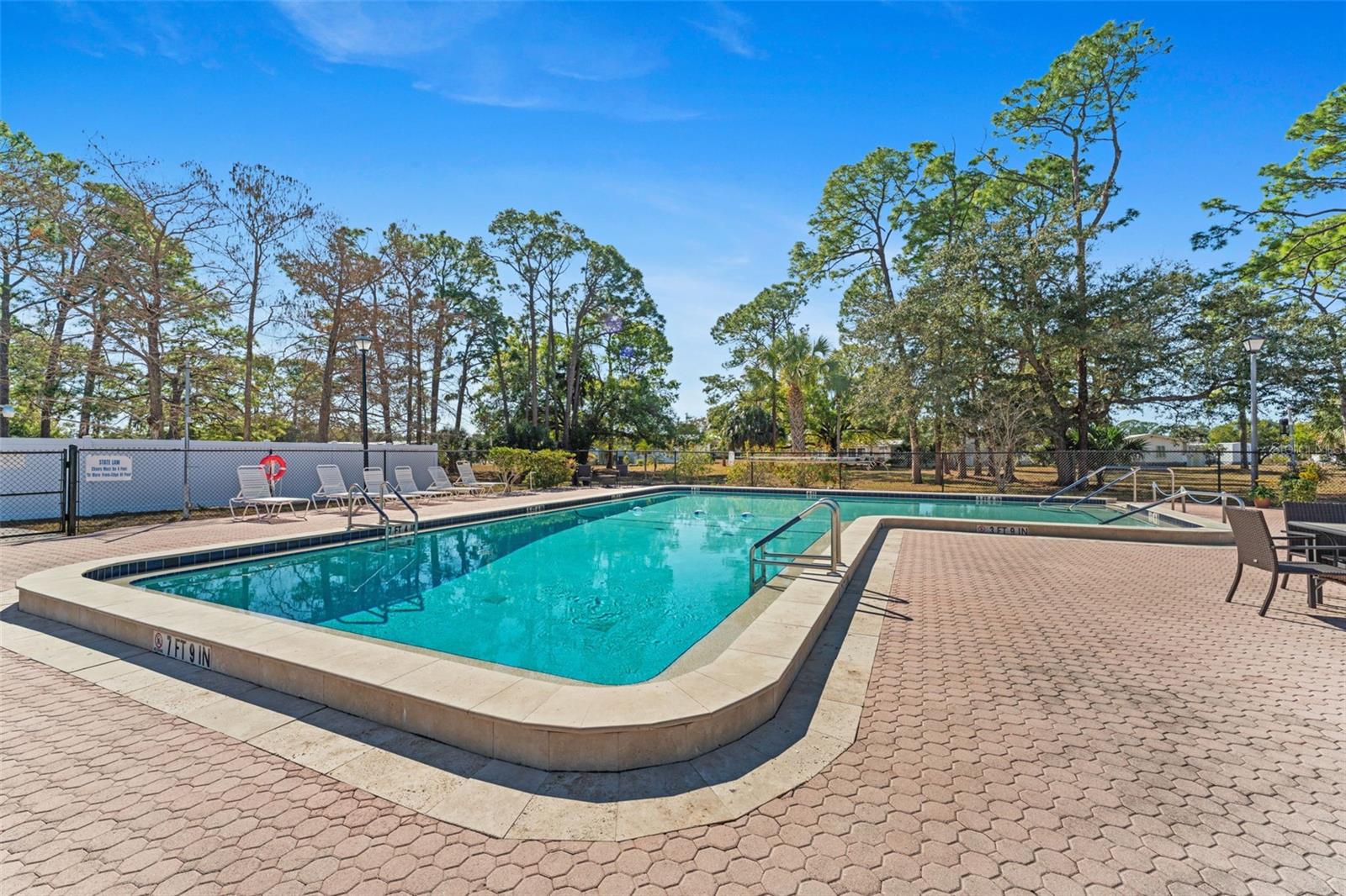 Image 55 of 86 For 6581 Honu Court