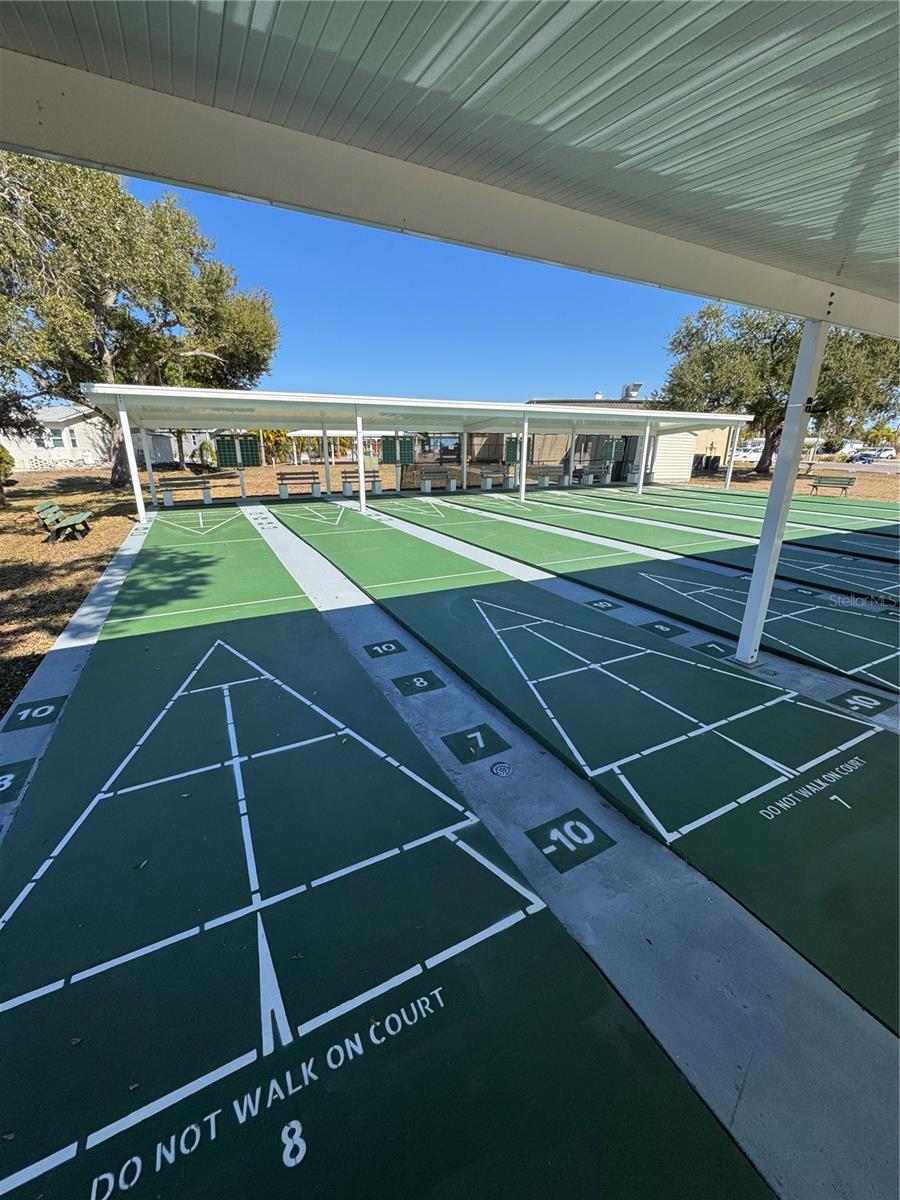 Image 68 of 86 For 6581 Honu Court