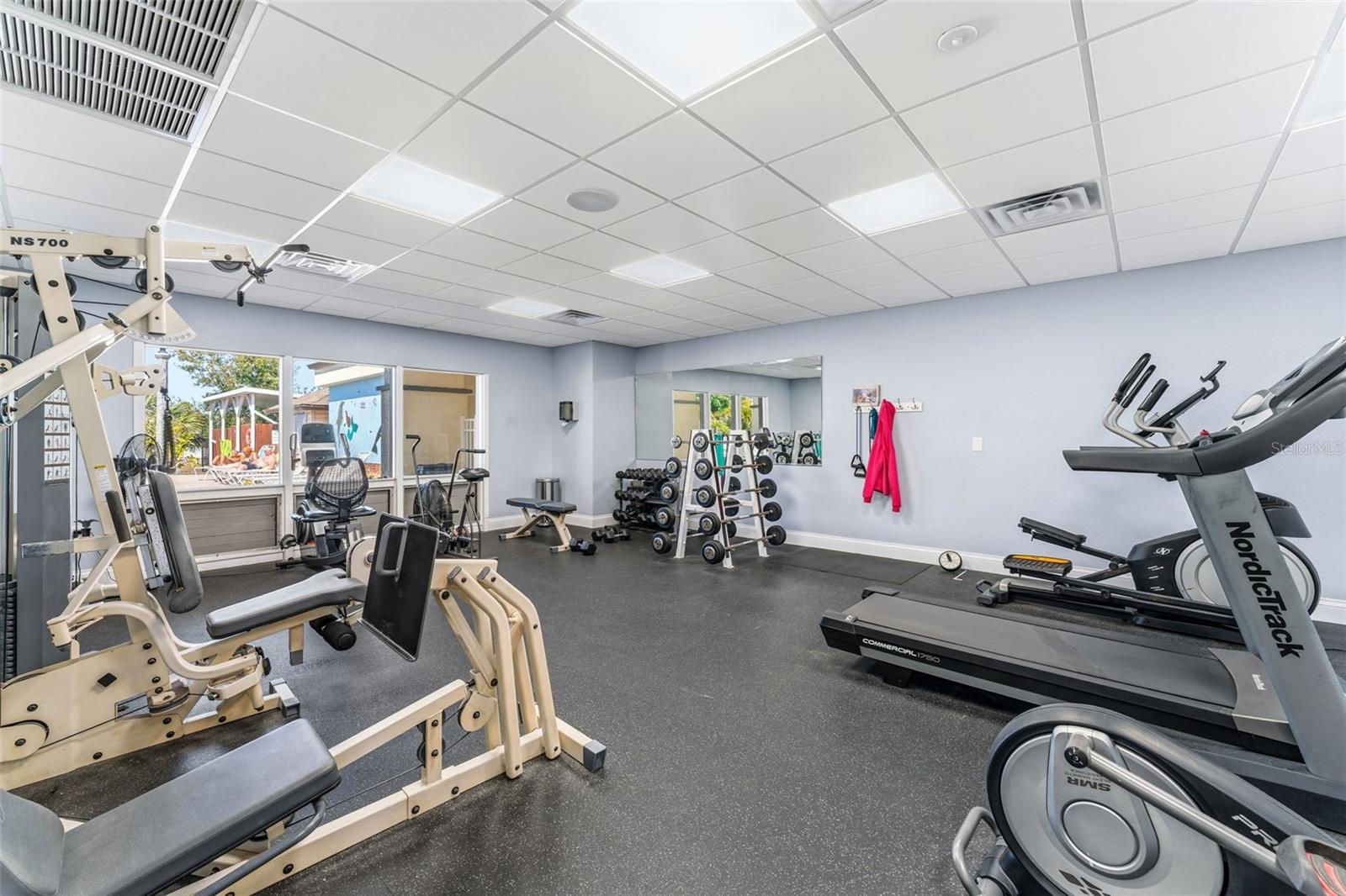 Image 70 of 86 For 6581 Honu Court