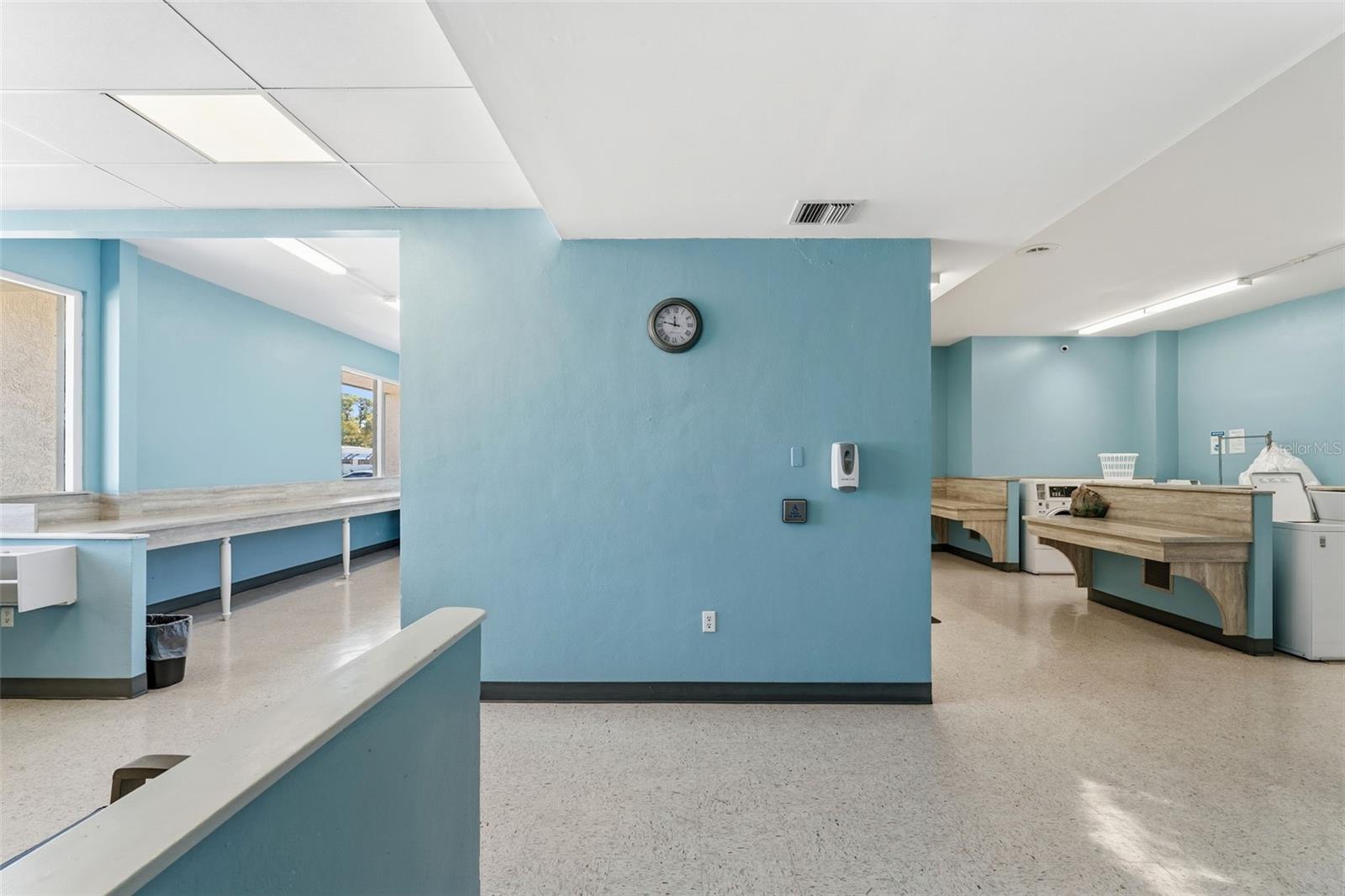 Image 72 of 86 For 6581 Honu Court