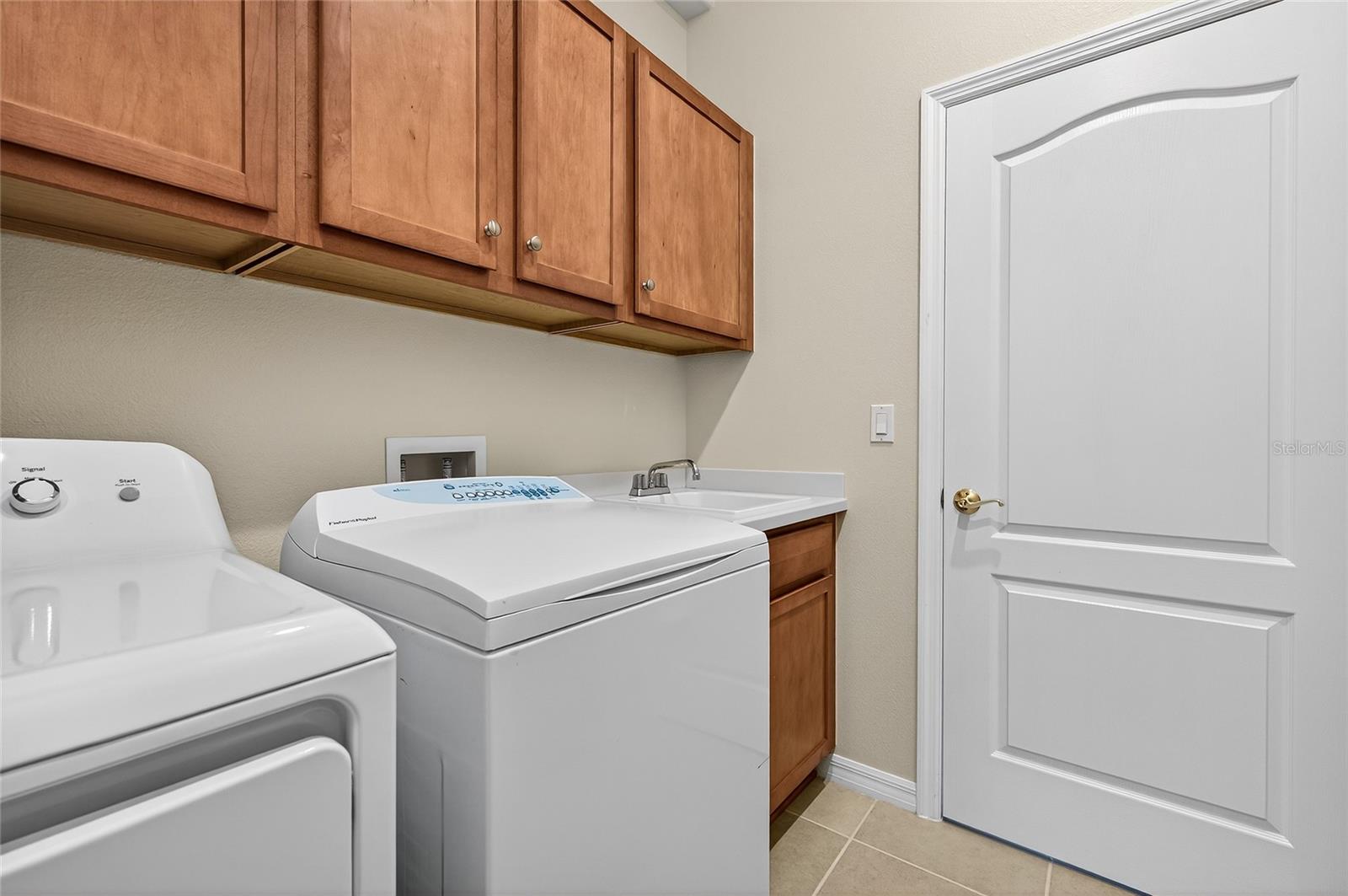 Image 13 of 47 For 1832 Knights Bridge Trail