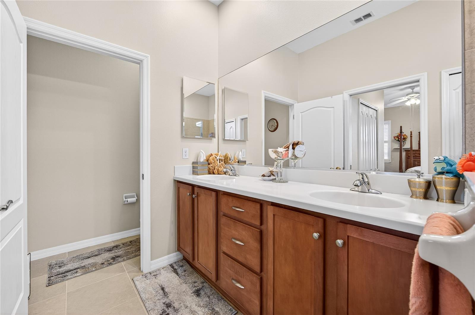 Image 28 of 47 For 1832 Knights Bridge Trail