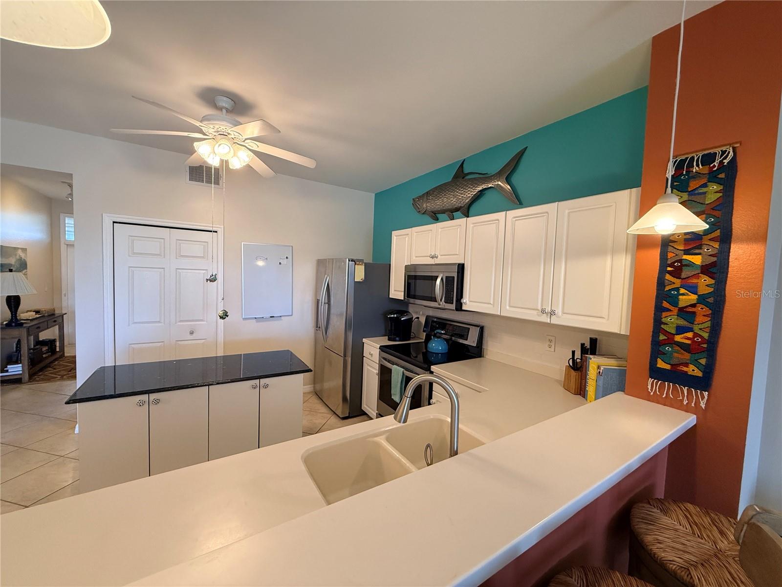 Image 10 of 31 For 2002 Bal Harbor Boulevard 1512