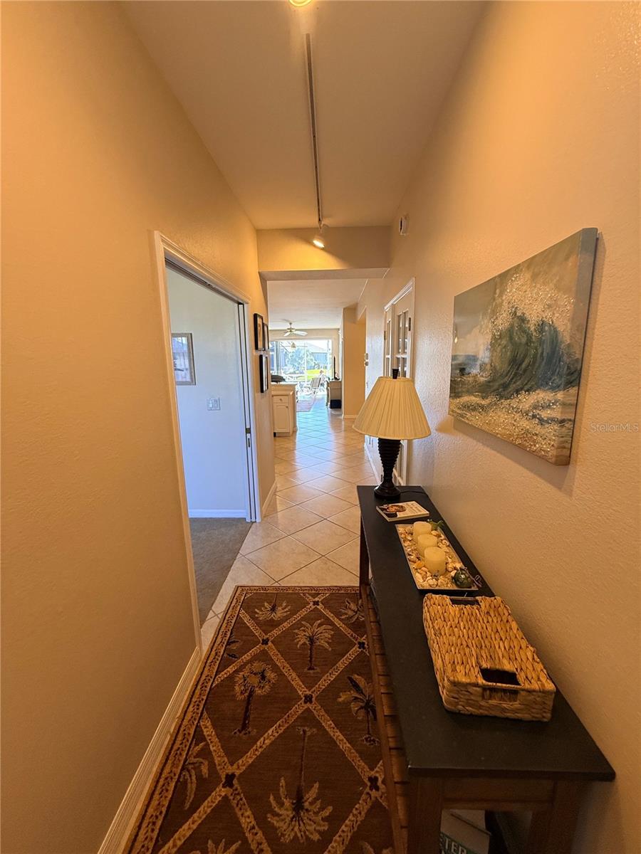 Image 24 of 31 For 2002 Bal Harbor Boulevard 1512