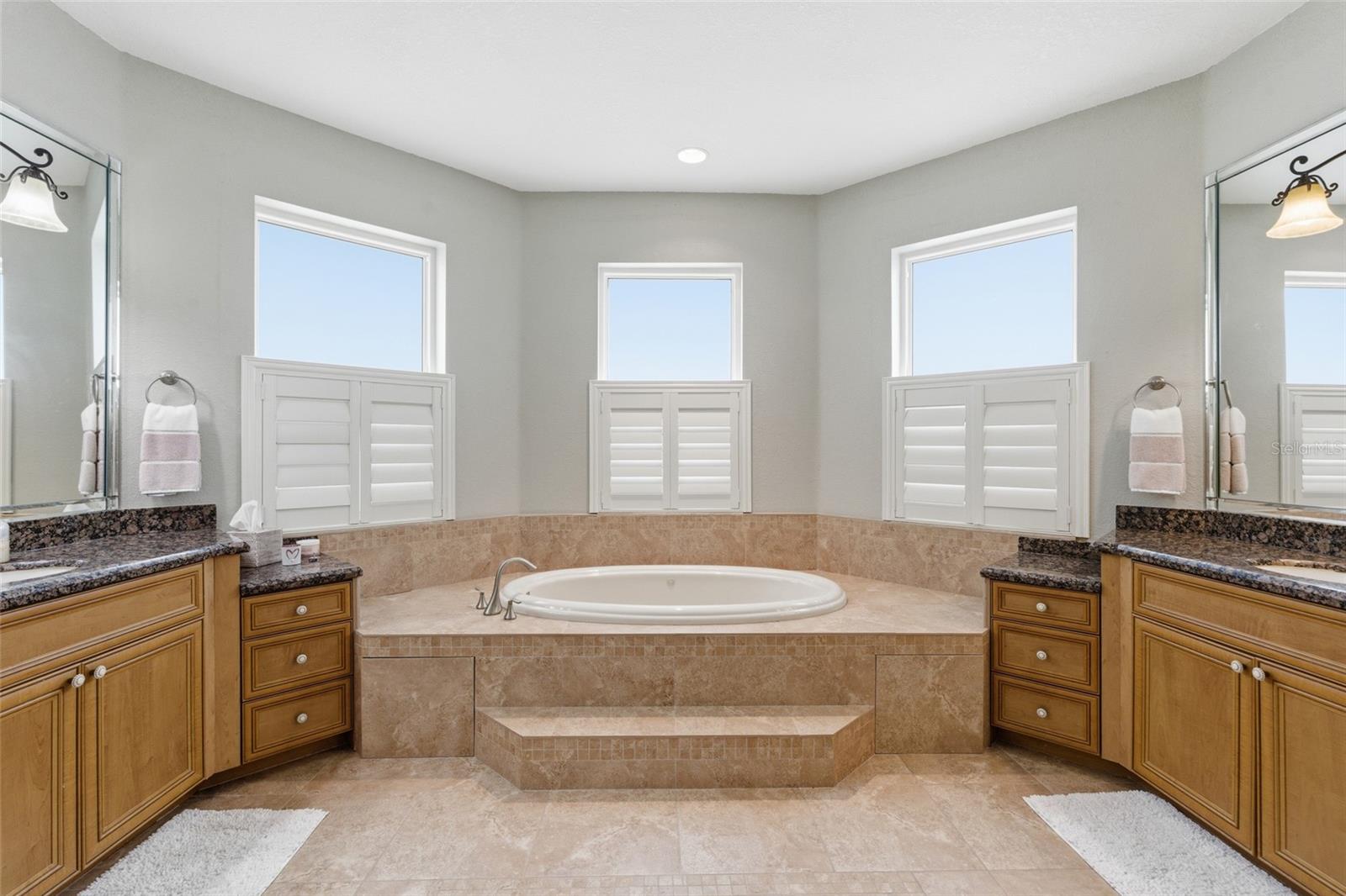 Image 28 of 48 For 13575 Chenille Drive