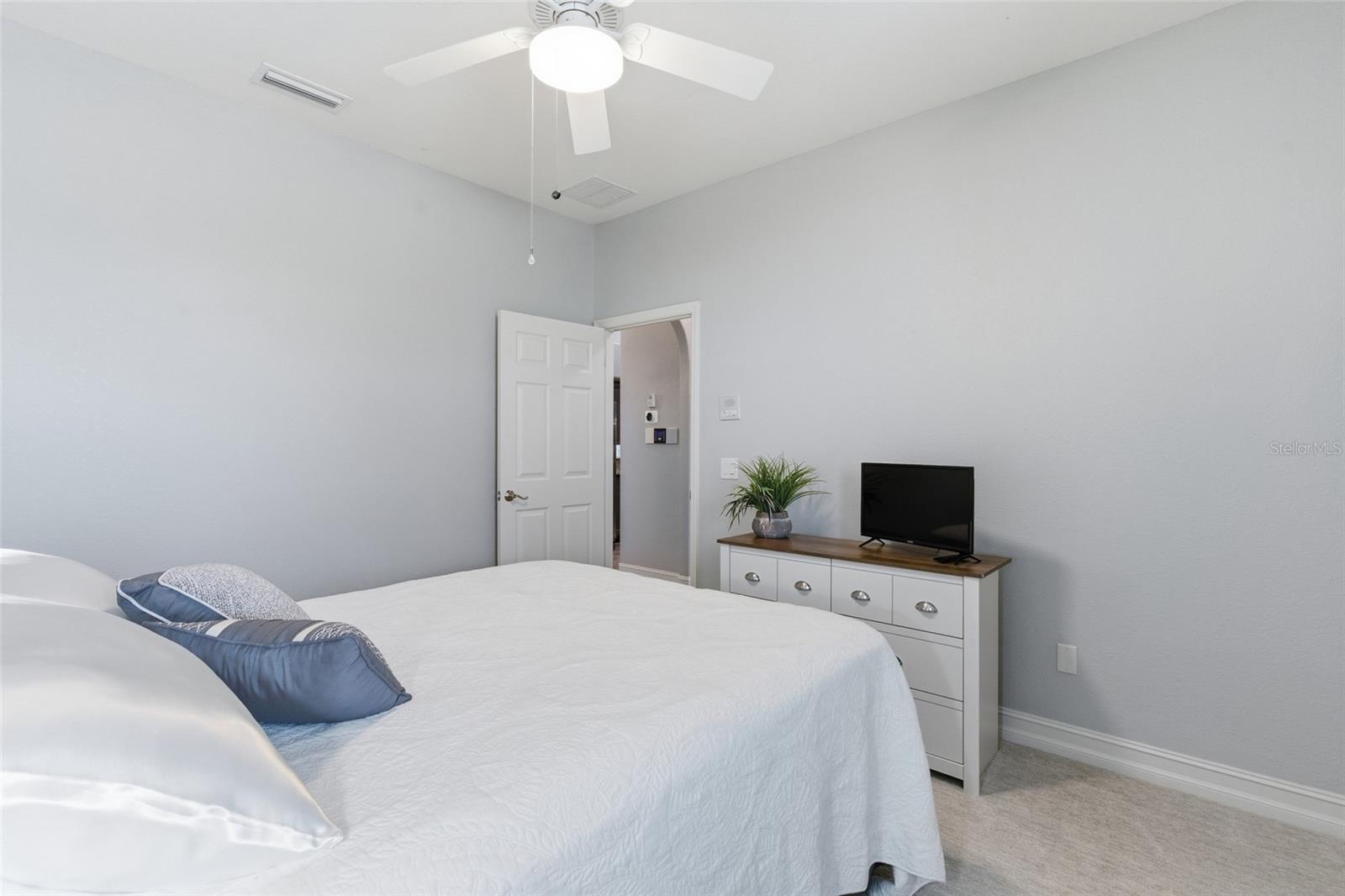 Image 34 of 48 For 13575 Chenille Drive