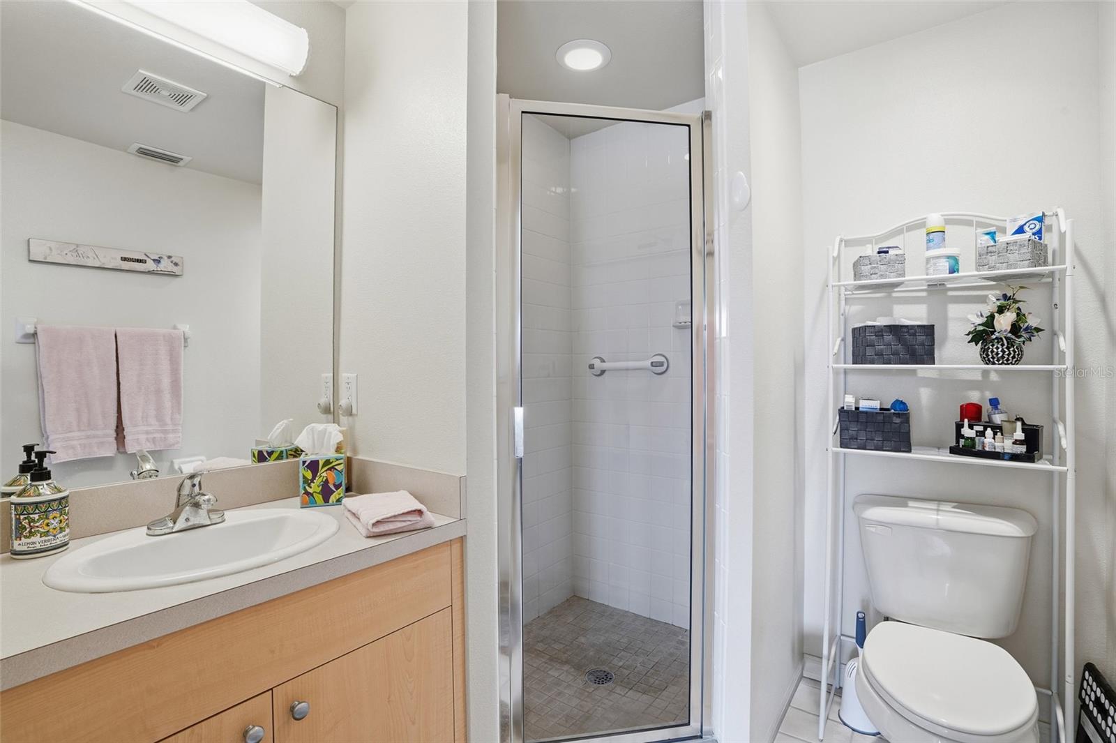 Image 18 of 30 For 1186 Rio De Janeiro Avenue 106