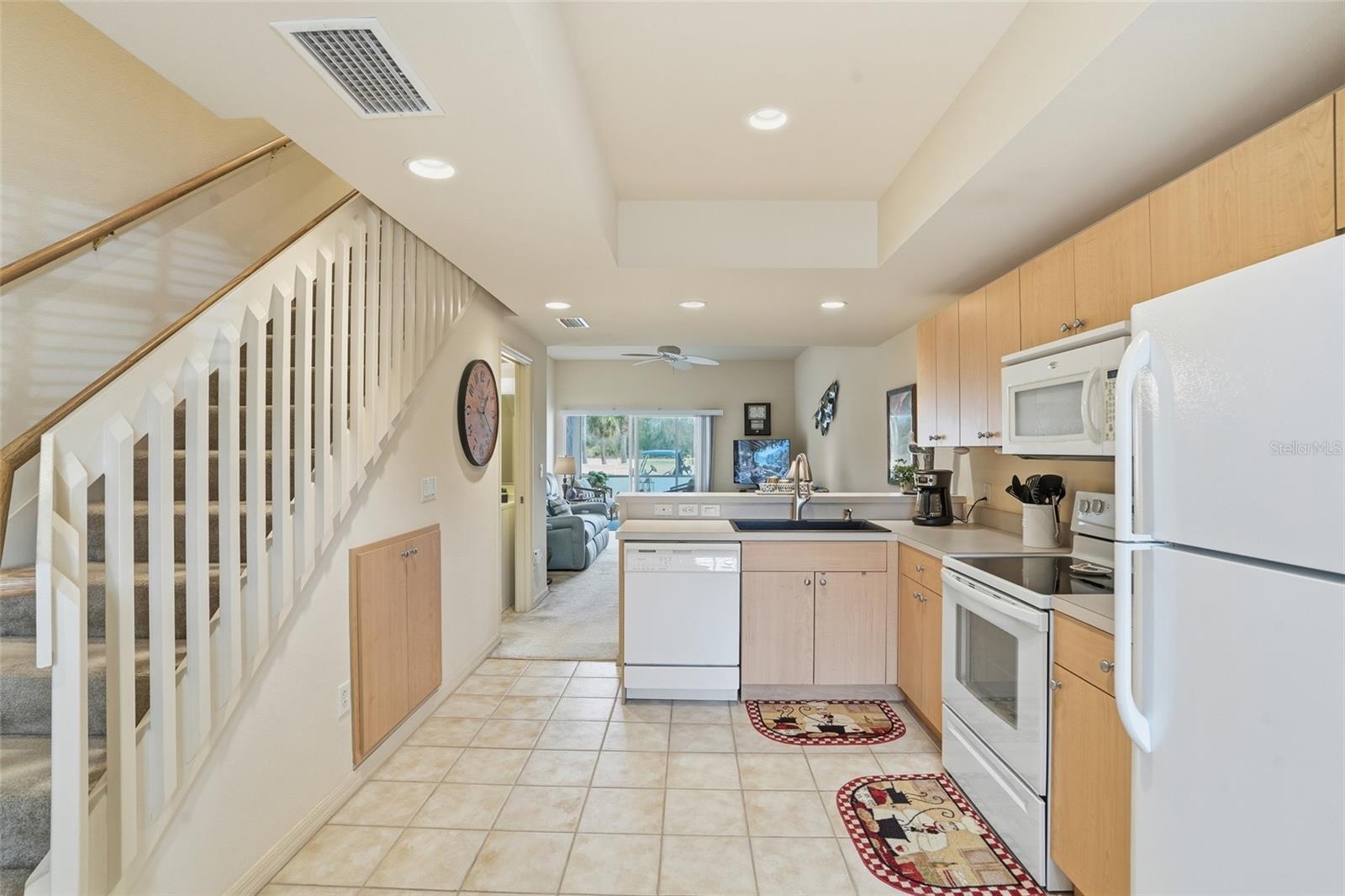 Image 4 of 30 For 1186 Rio De Janeiro Avenue 106