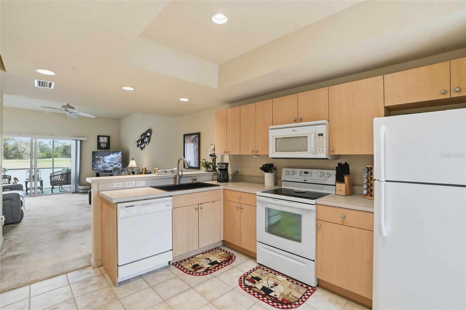 Image 5 of 30 For 1186 Rio De Janeiro Avenue 106