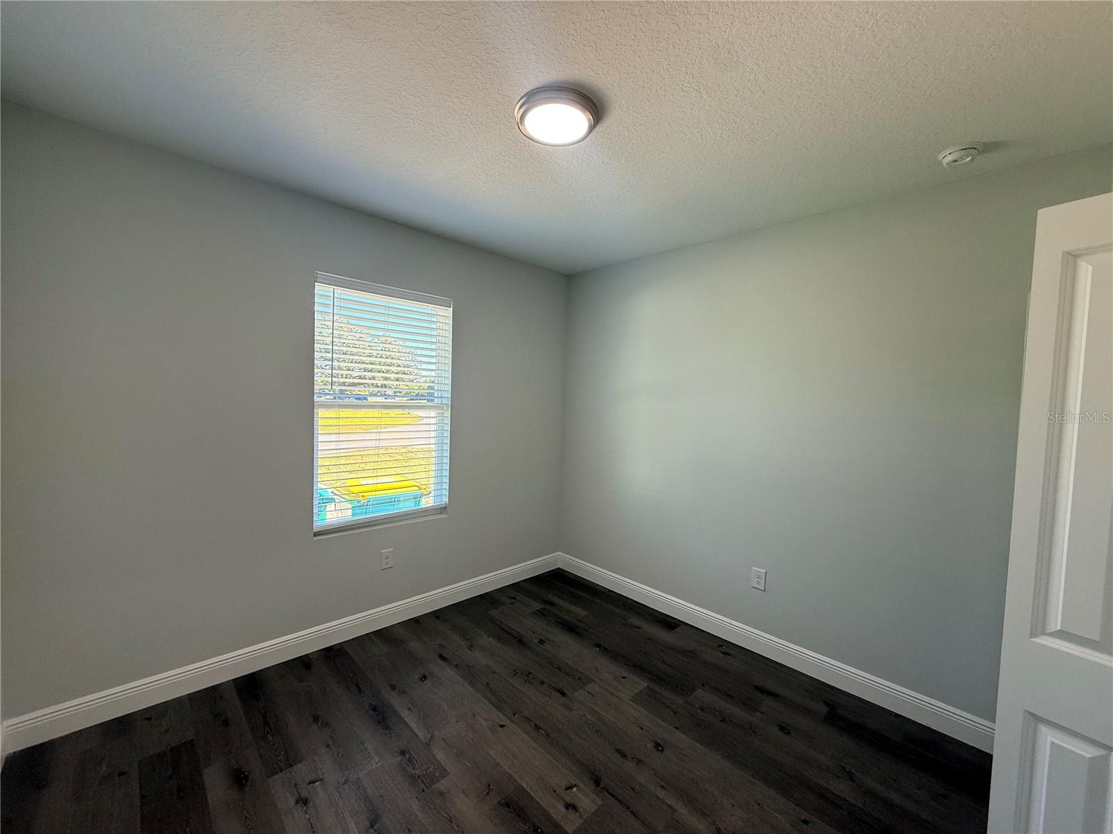 Image 5 of 9 For 11081 Kimberly