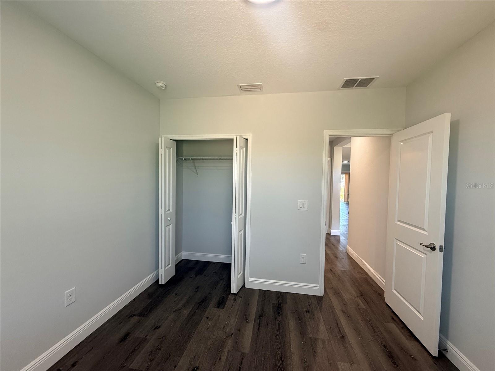 Image 6 of 9 For 11081 Kimberly