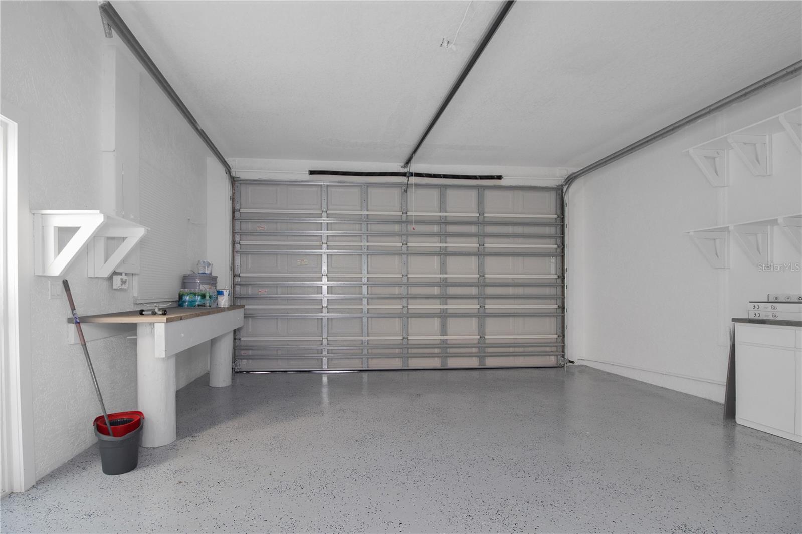 Image 8 of 23 For 3004 Banyan Way