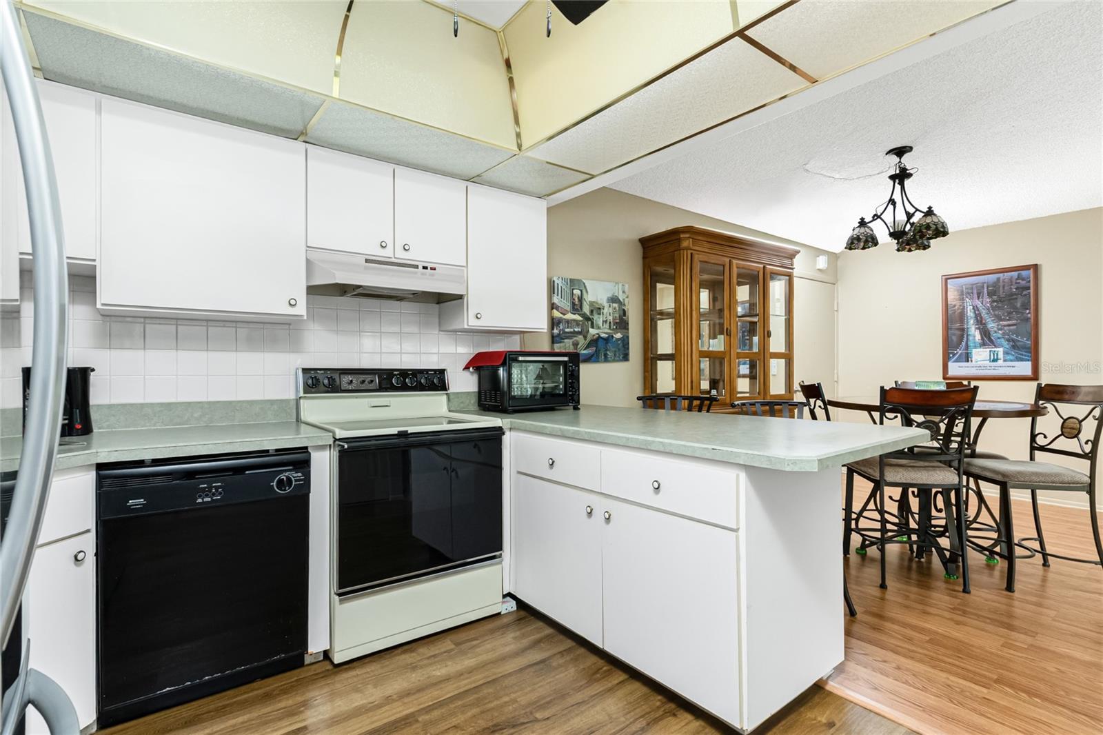 Image 13 of 55 For 21260 Brinson Avenue 110