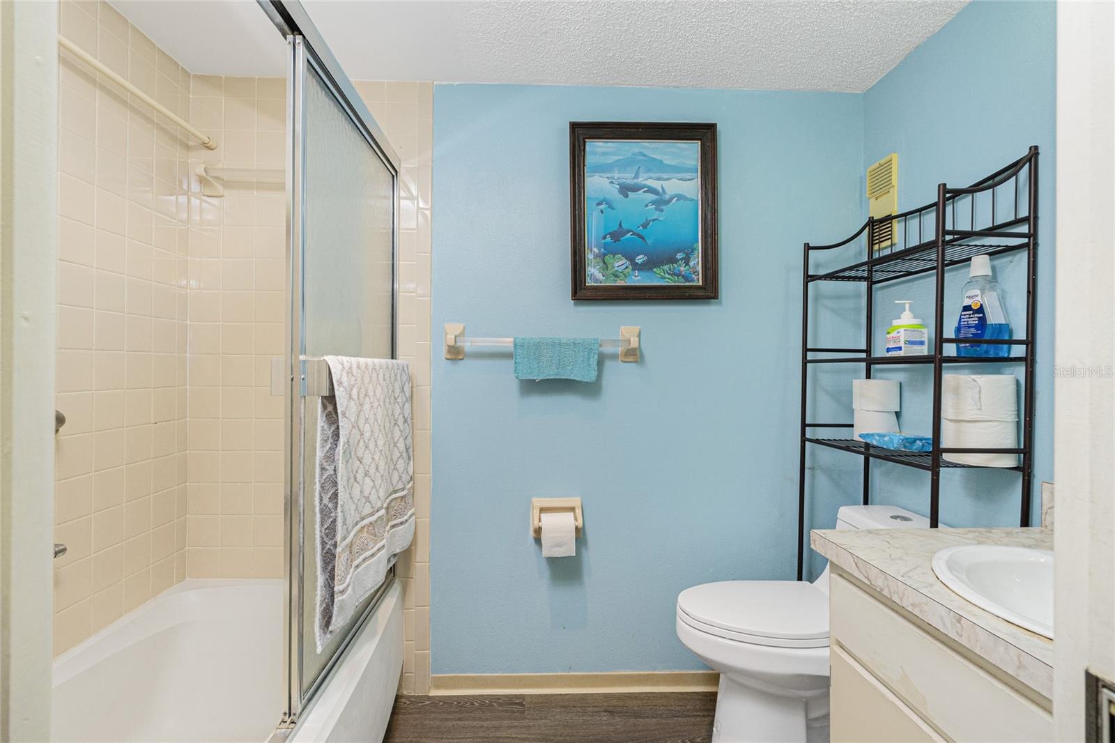 Image 25 of 55 For 21260 Brinson Avenue 110