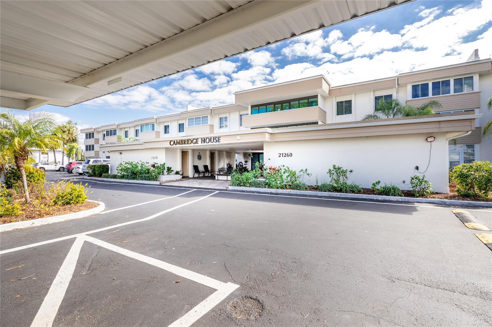 Image 30 of 55 For 21260 Brinson Avenue 110