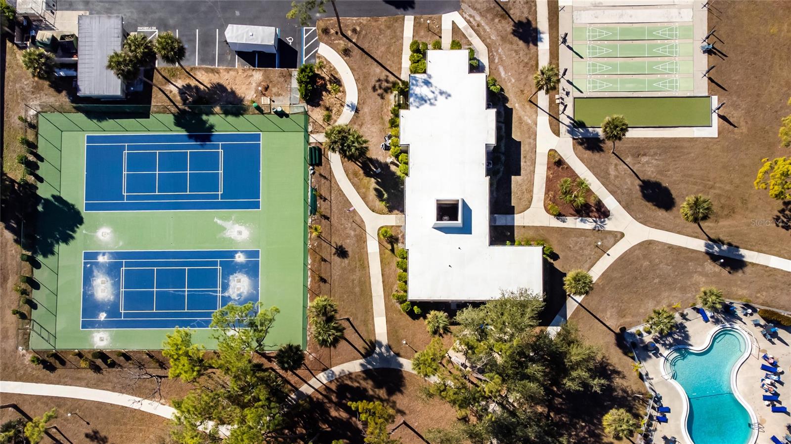 Image 42 of 55 For 21260 Brinson Avenue 110