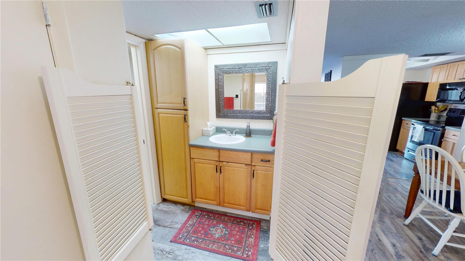 Image 16 of 30 For 22375 Edgewater Drive 137