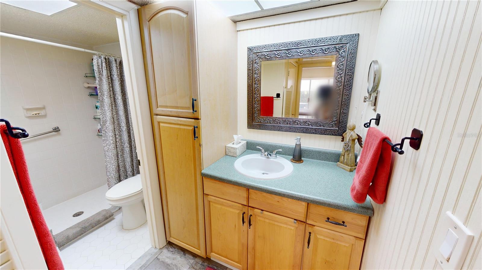 Image 17 of 30 For 22375 Edgewater Drive 137