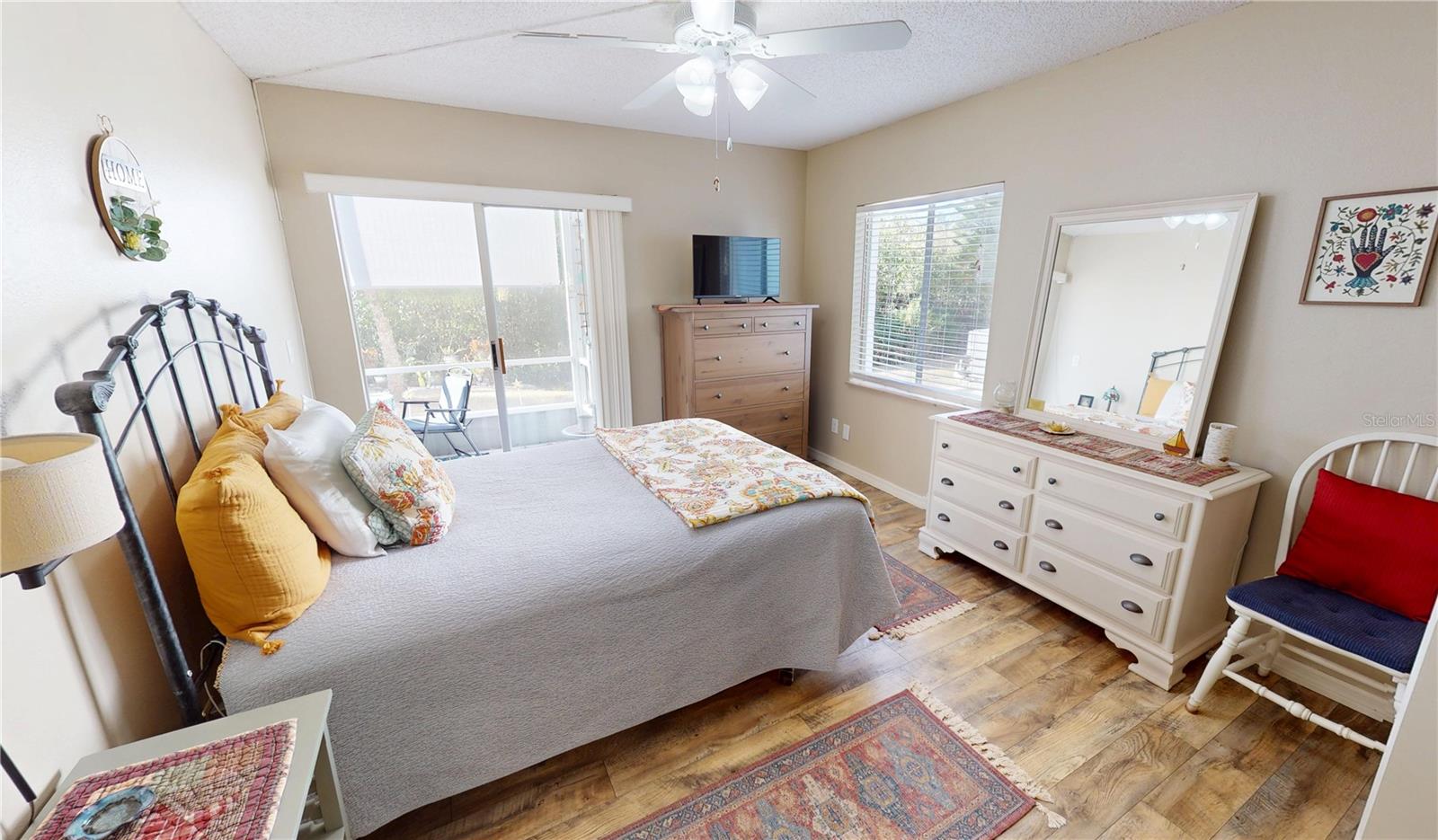 Image 18 of 30 For 22375 Edgewater Drive 137