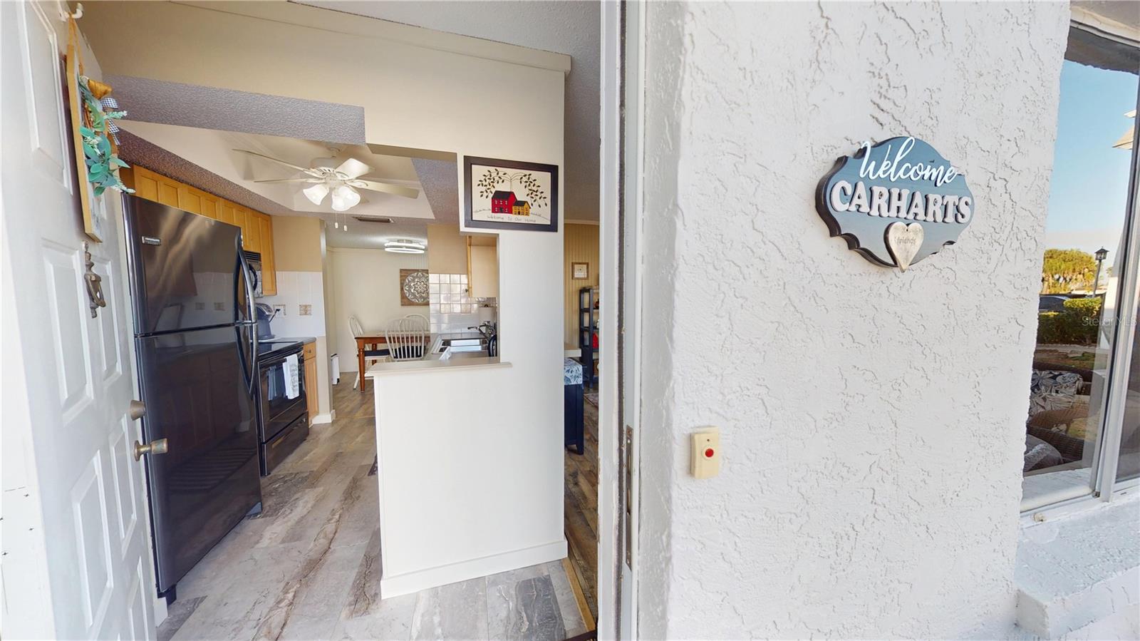 Image 5 of 30 For 22375 Edgewater Drive 137