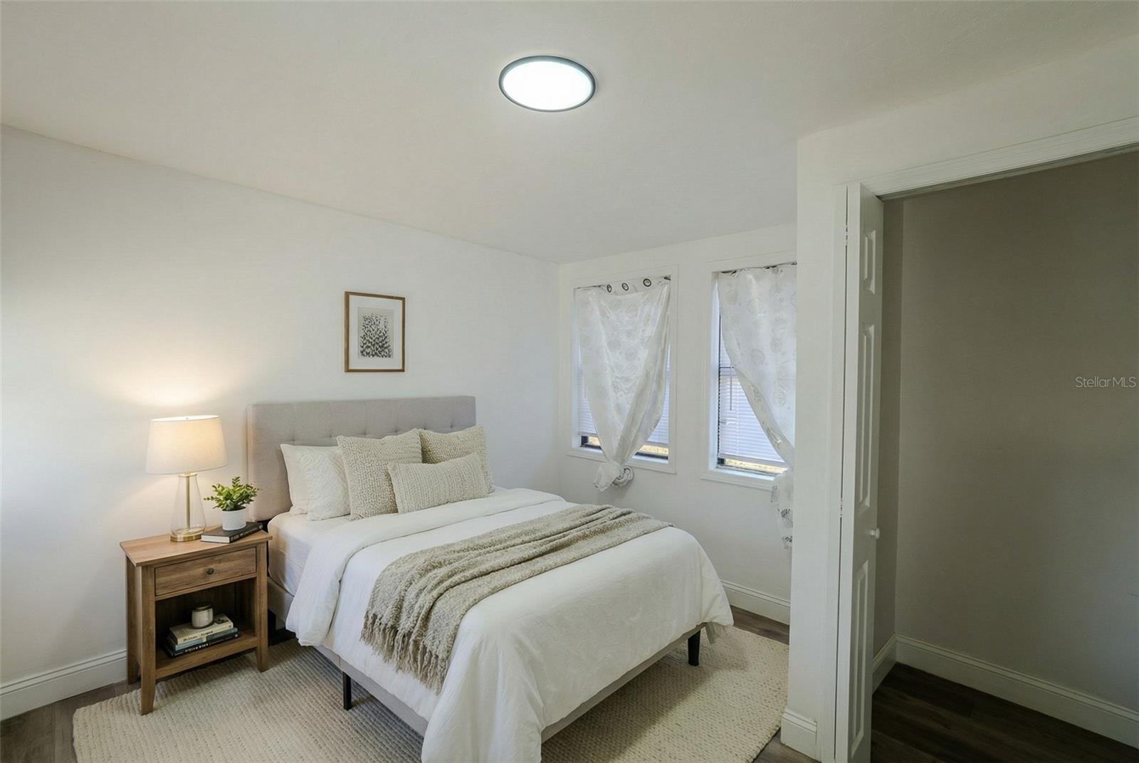 Image 11 of 58 For 599 Carolina Avenue