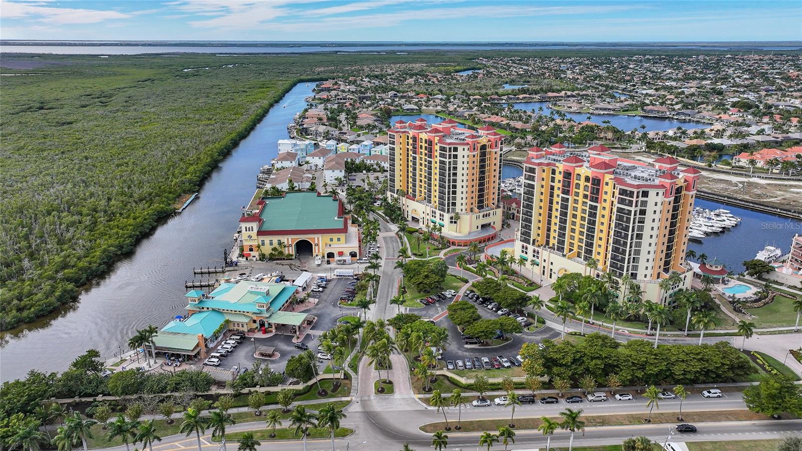 Image 32 of 42 For 5781 Cape Harbour Drive 809