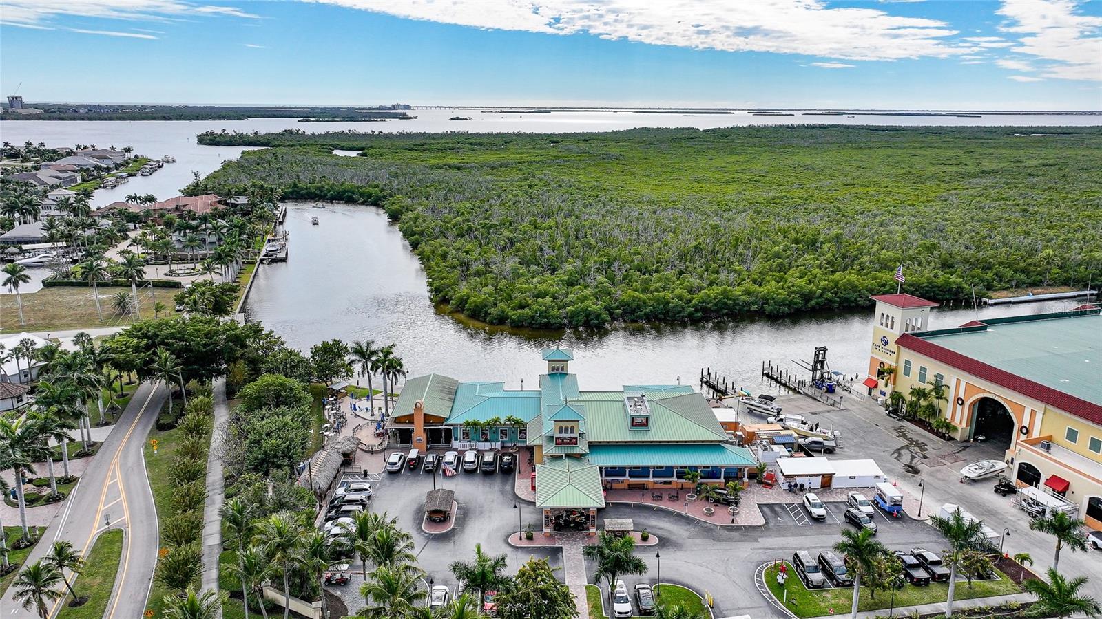 Image 34 of 42 For 5781 Cape Harbour Drive 809