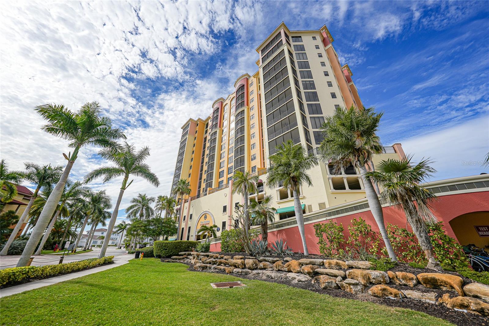 Image 36 of 42 For 5781 Cape Harbour Drive 809