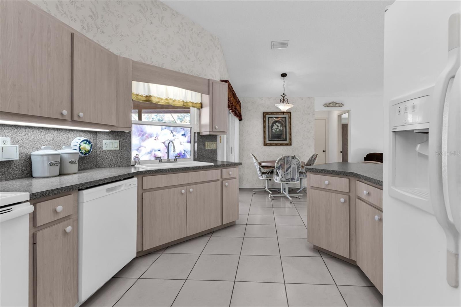 Image 24 of 54 For 3604 Bula Lane