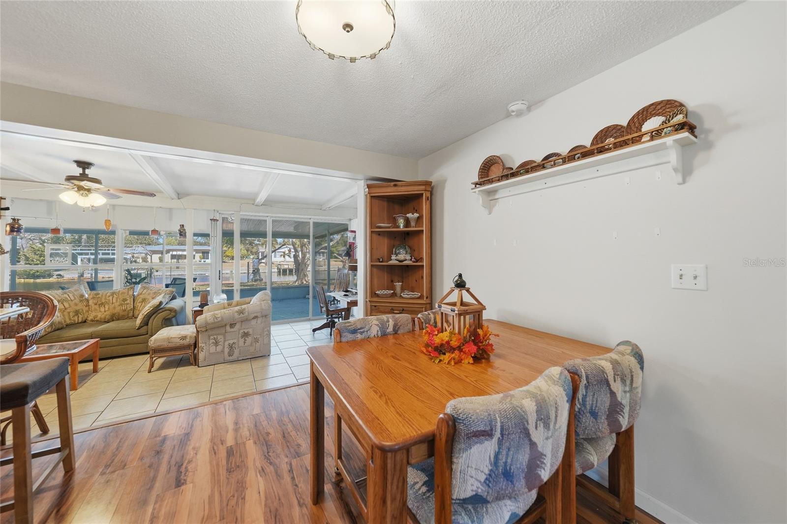 Image 6 of 49 For 18366 Burkholder Circle