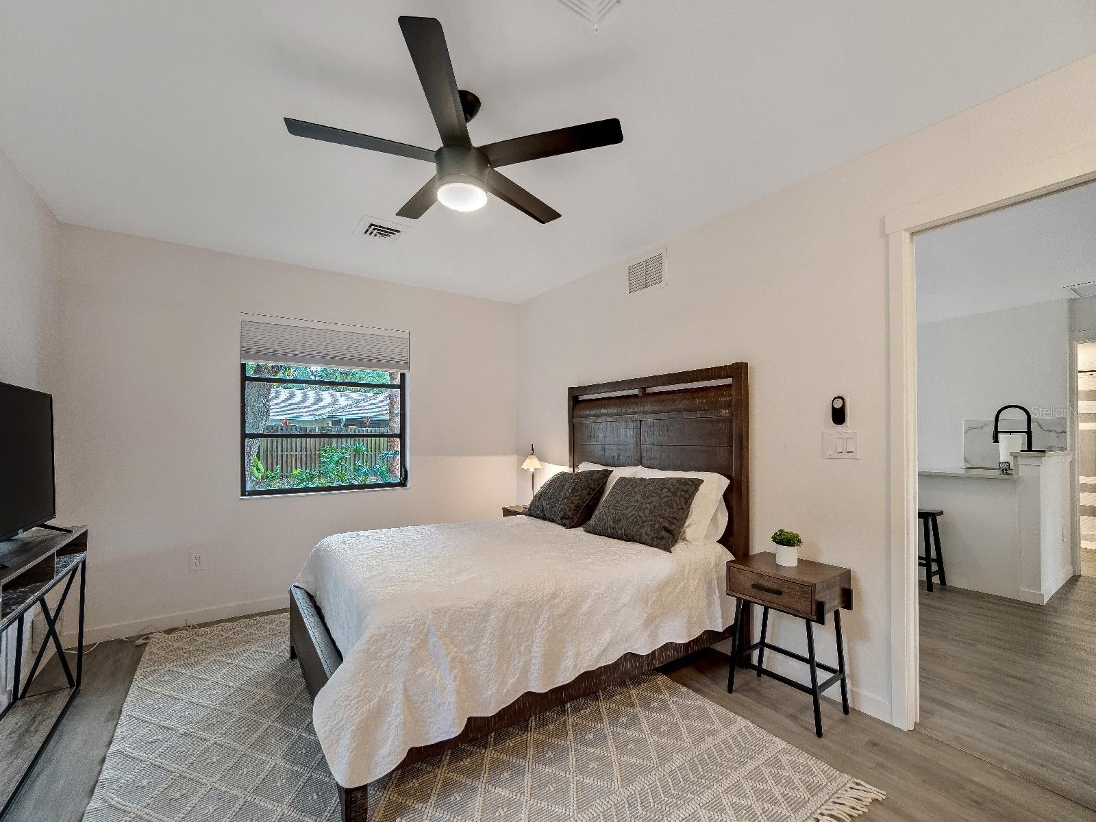 Image 13 of 29 For 472 Colgate Road