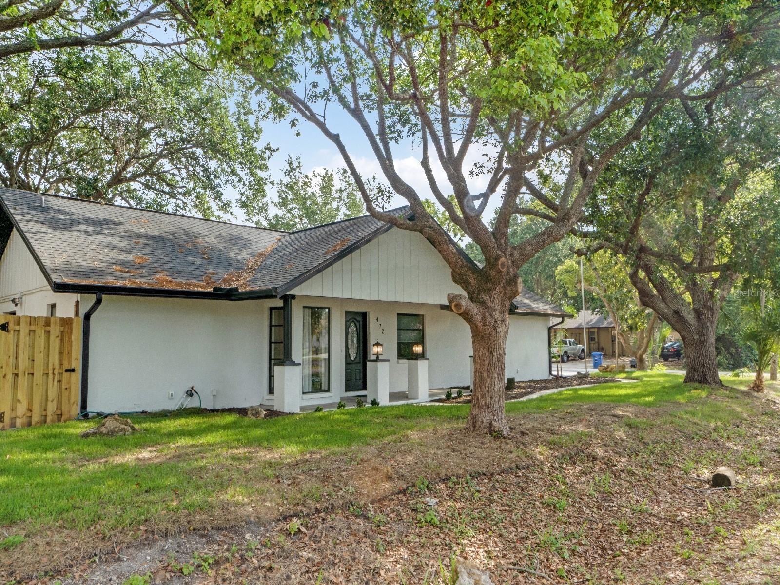 Image 2 of 29 For 472 Colgate Road