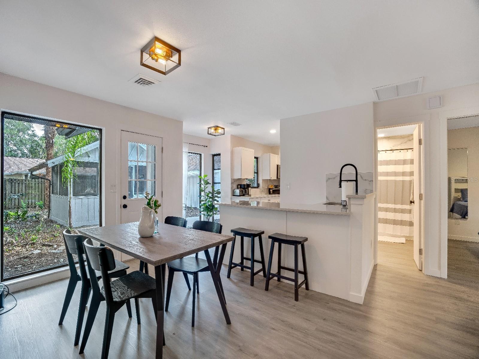 Image 21 of 29 For 472 Colgate Road