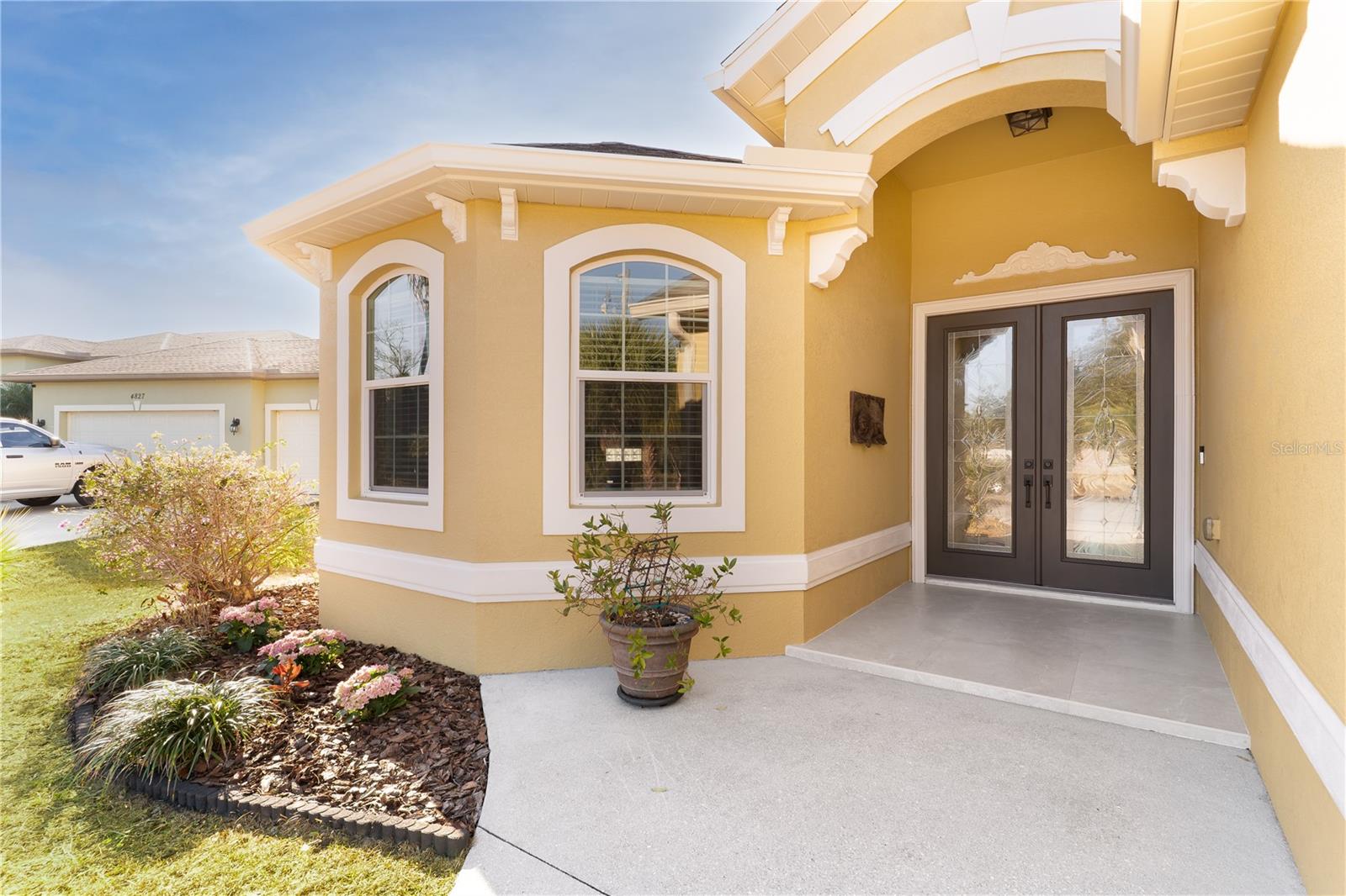 Image 2 of 44 For 4847 Meg Court