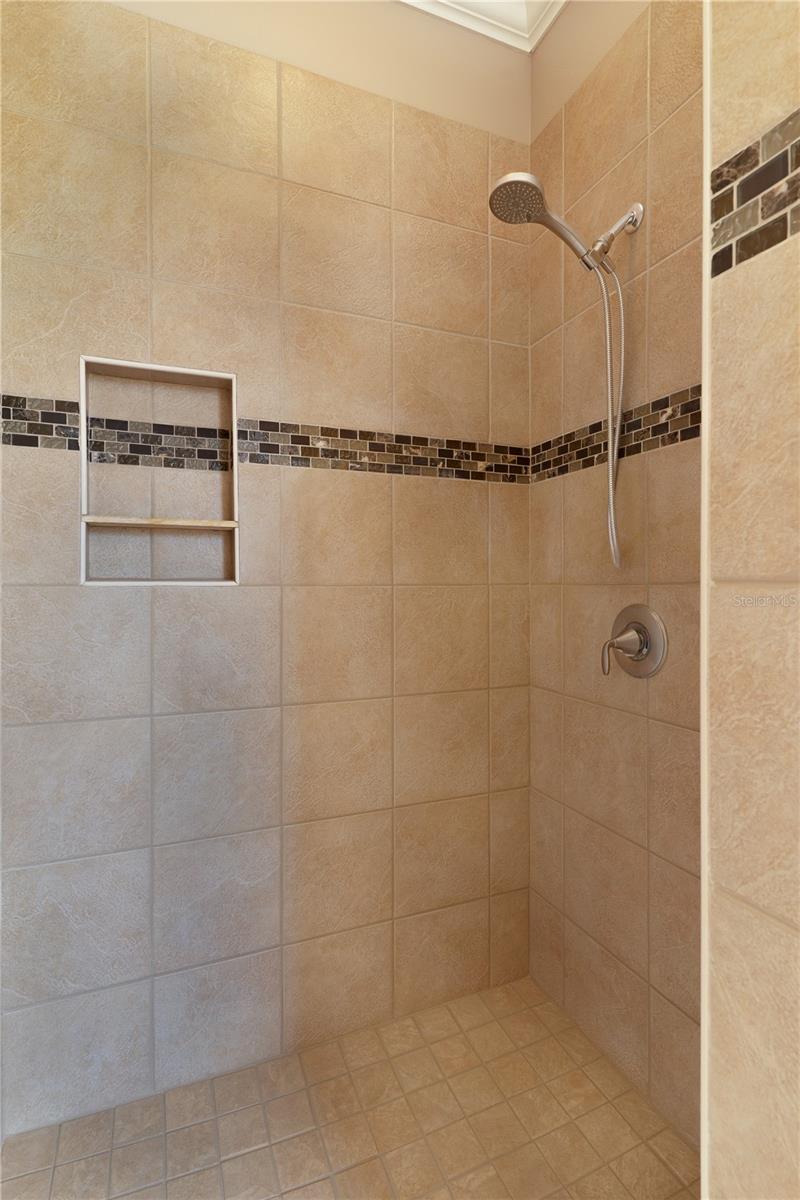 Image 25 of 44 For 4847 Meg Court