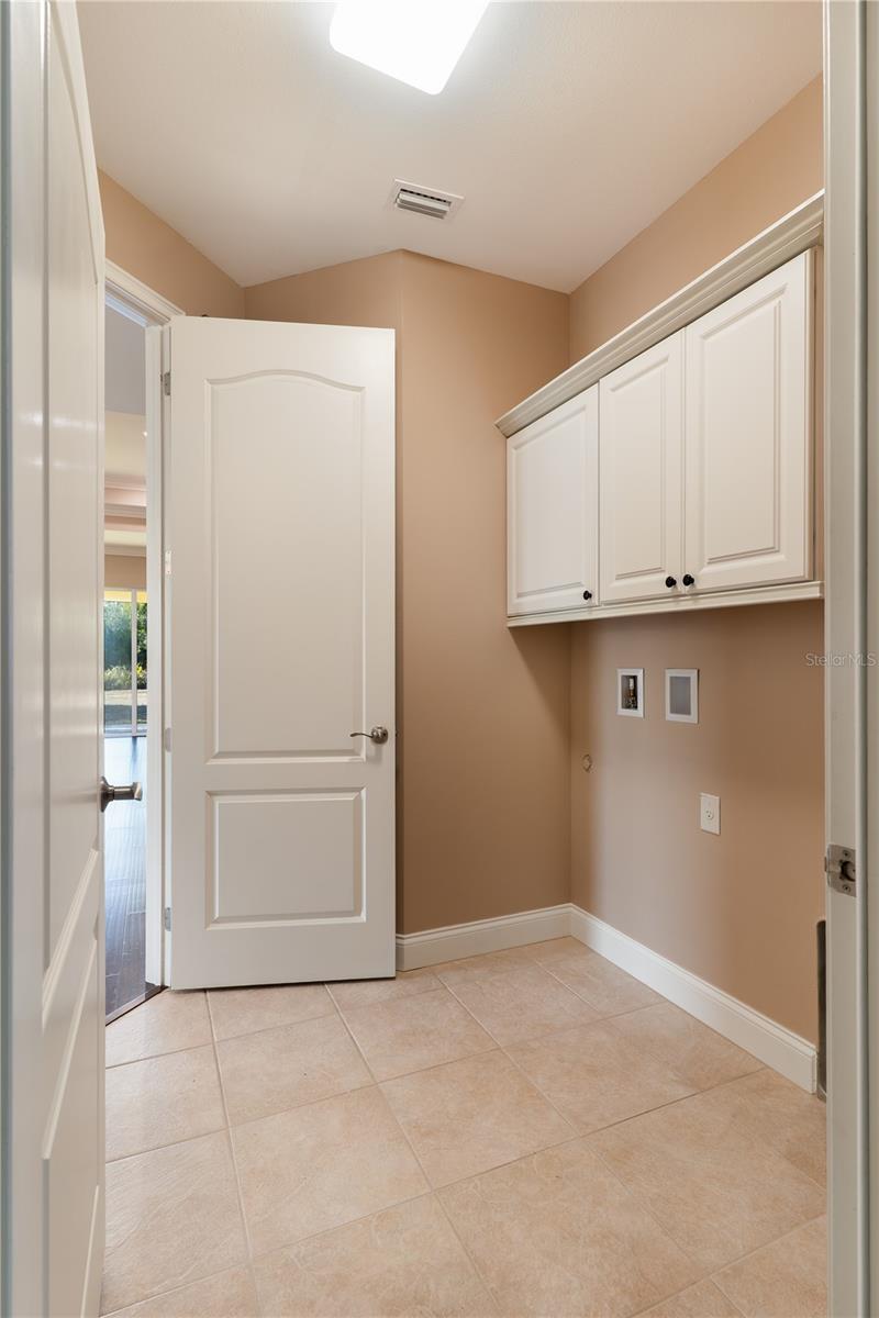 Image 35 of 44 For 4847 Meg Court