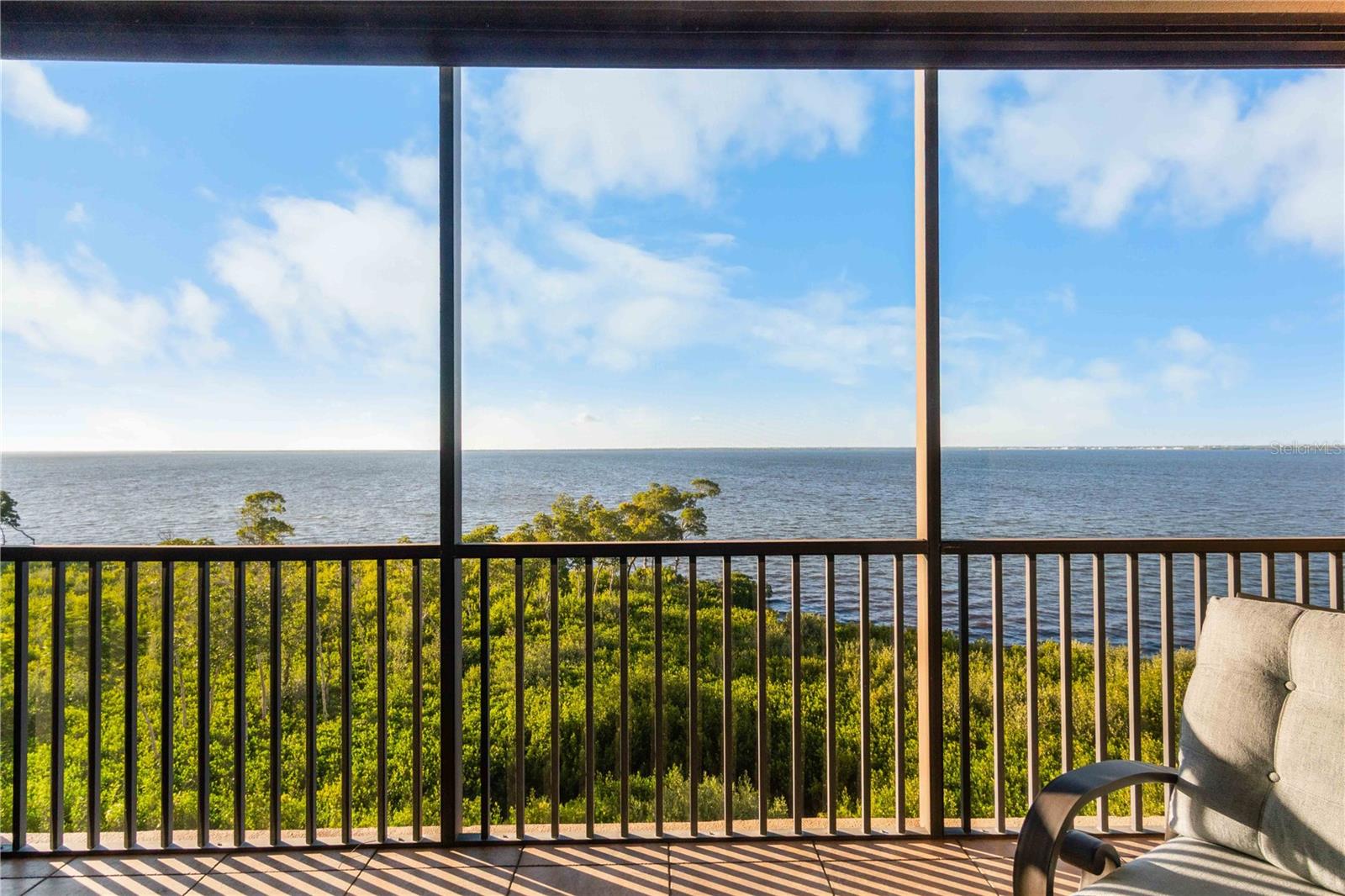 Image 11 of 98 For 87 Vivante Boulevard 403