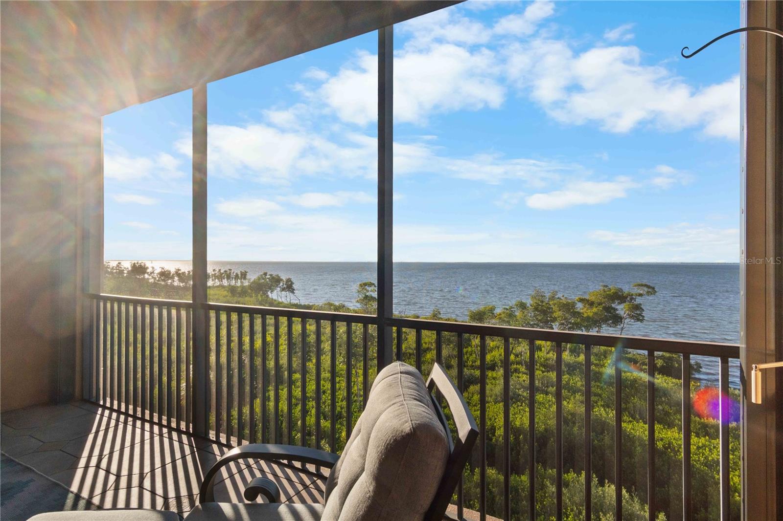 Image 12 of 98 For 87 Vivante Boulevard 403