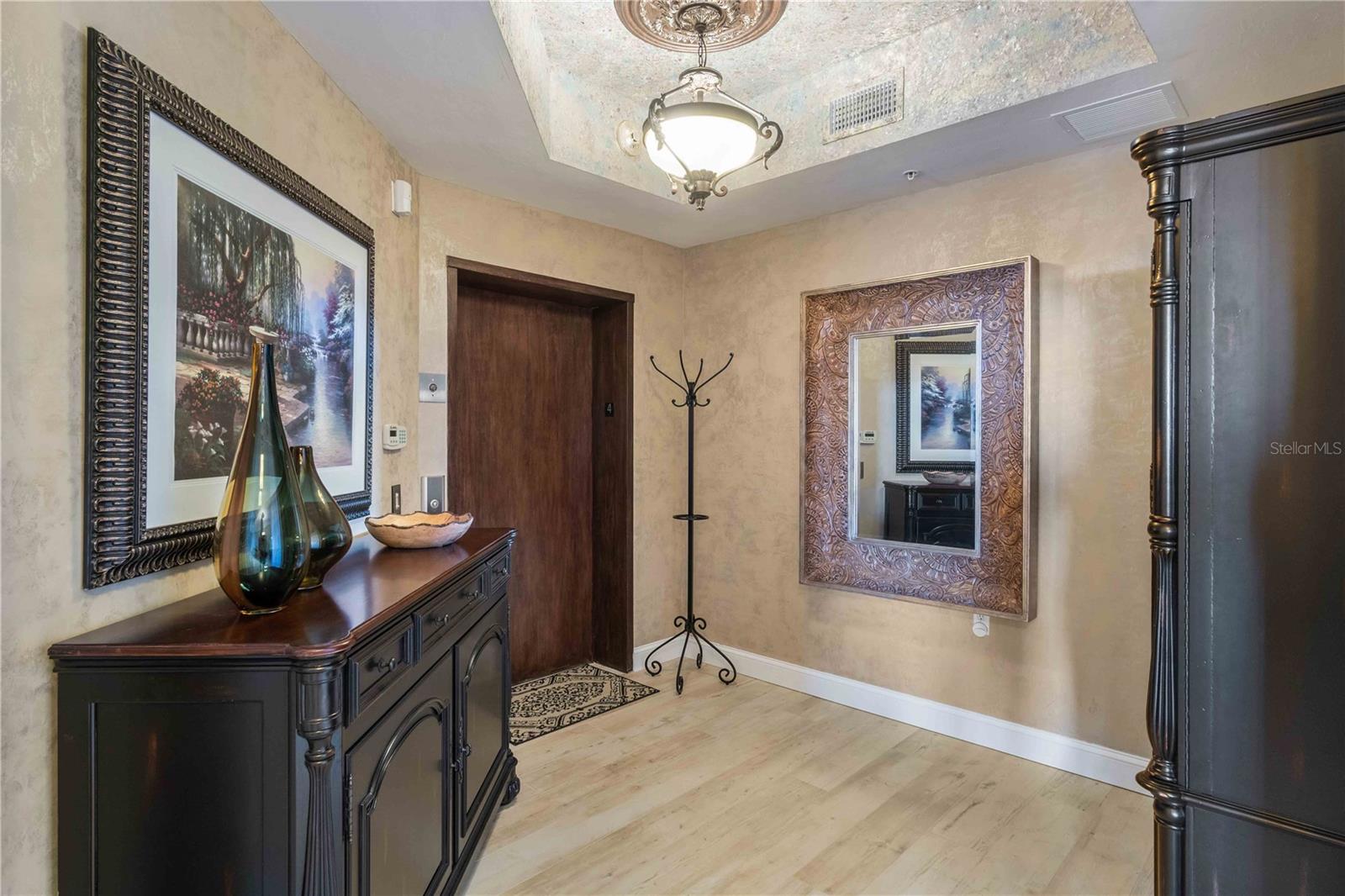 Image 19 of 98 For 87 Vivante Boulevard 403