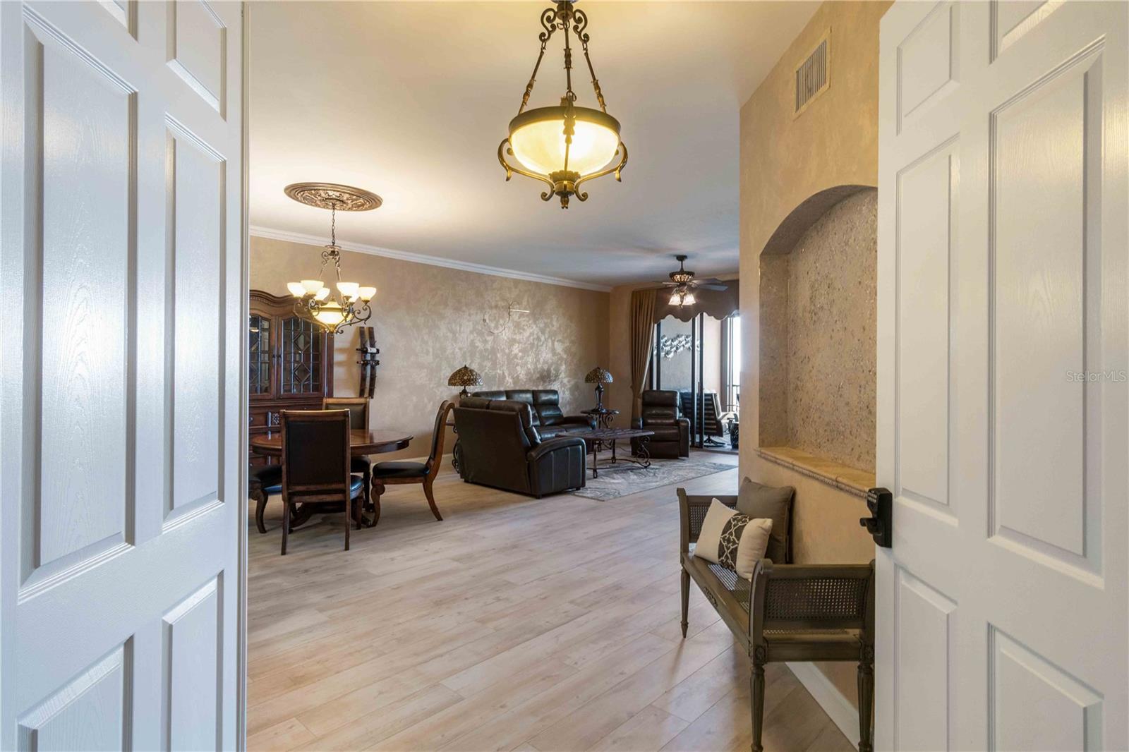 Image 23 of 98 For 87 Vivante Boulevard 403