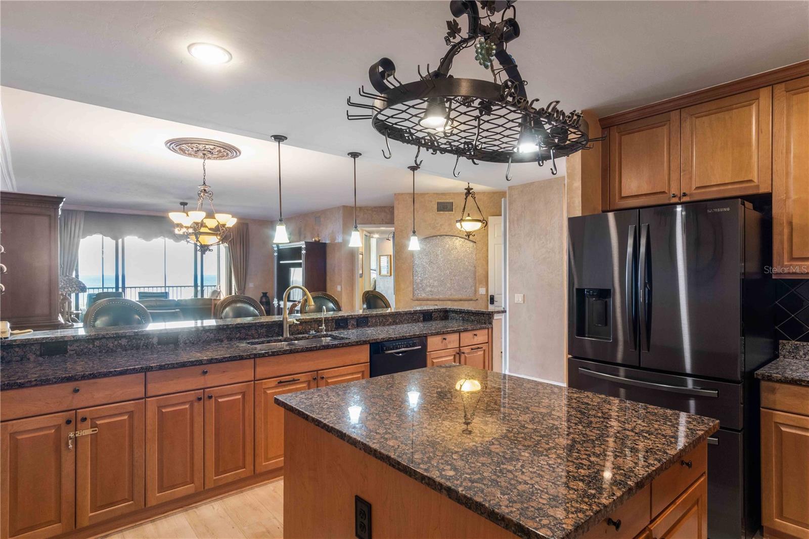 Image 30 of 98 For 87 Vivante Boulevard 403