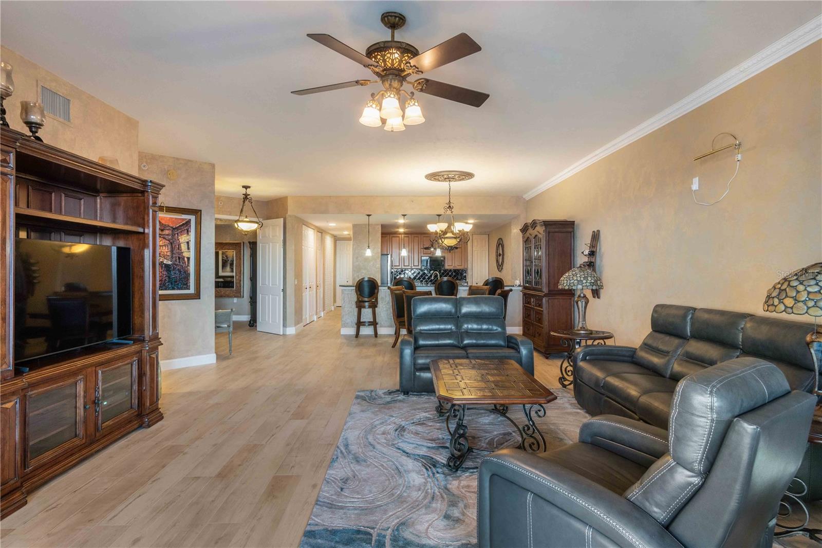 Image 47 of 98 For 87 Vivante Boulevard 403